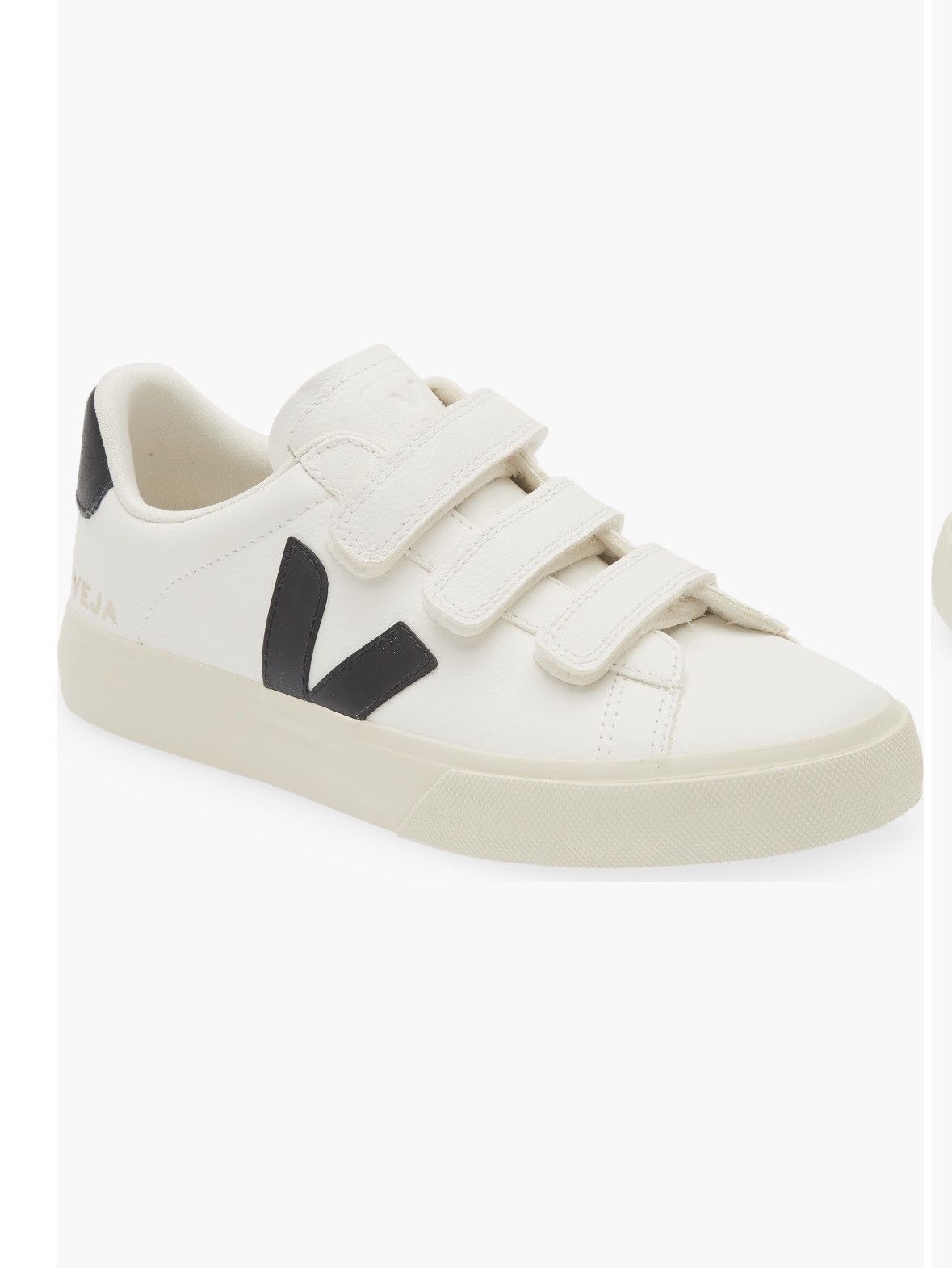 Veja Women’s Recife Logo Sneaker/Size 7