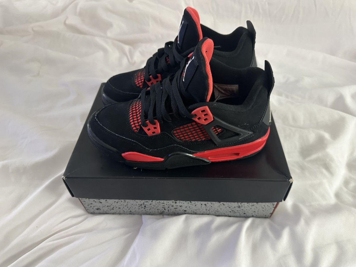 Jordan Brand Red Thunder 4s Size US 5 / EU 37 - 2 Thumbnail
