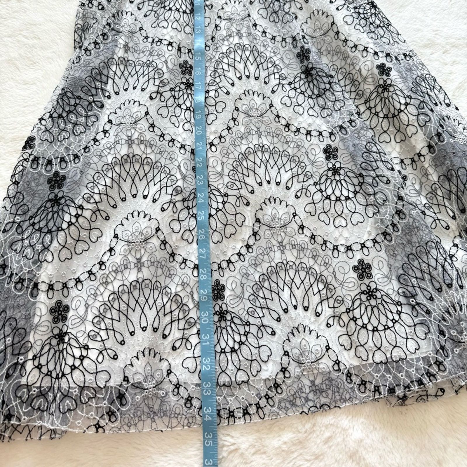 Ermanno Scervino Ermanno Scervino laces silk mid skirt size 42 IT or M 1900$ Size 28" / US 6 / IT 42 - 8 Thumbnail