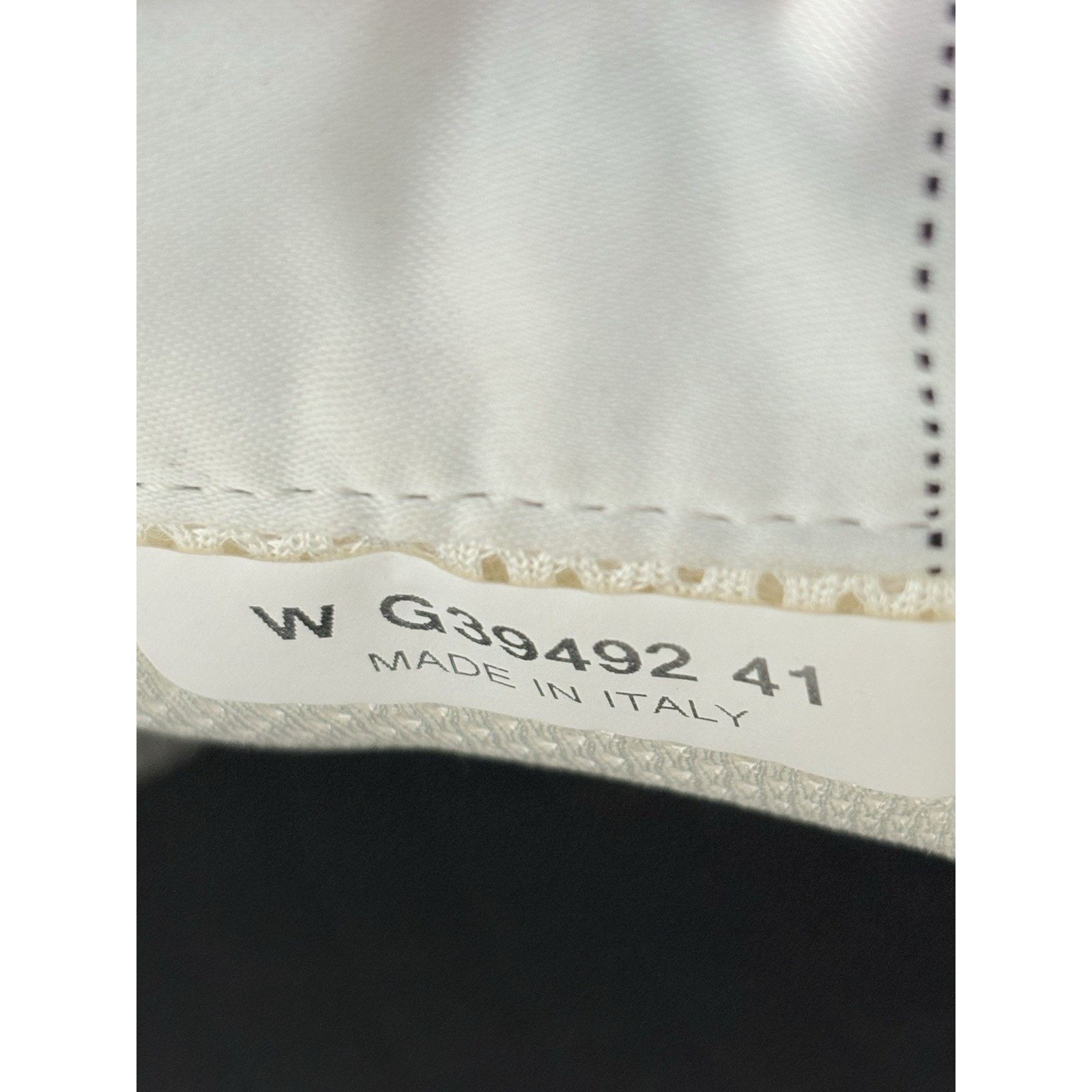 Chanel Chanel Interlocking CC Logo Suede Sneaker ' Green '| WORN 1x Size US 8 / EU 41 - 14 Thumbnail
