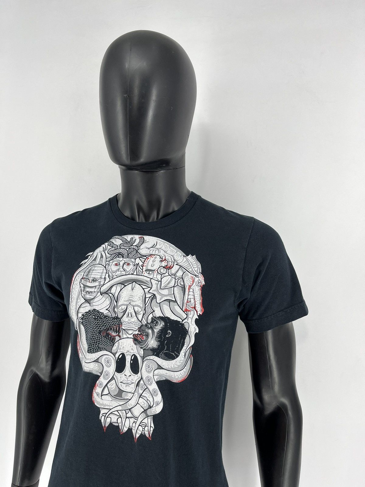 Band Tees Skulls Vintage Y2K Rock Metal Size S Black Humor Logo Size US S / EU 44-46 / 1 - 4 Thumbnail