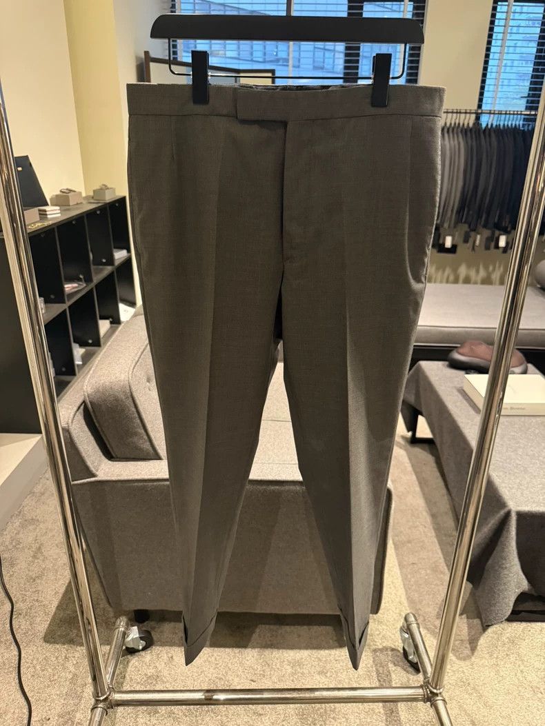 Thom Browne Thom Browne size3 Classic solid color trousers Size 38S - 1 Thumbnail