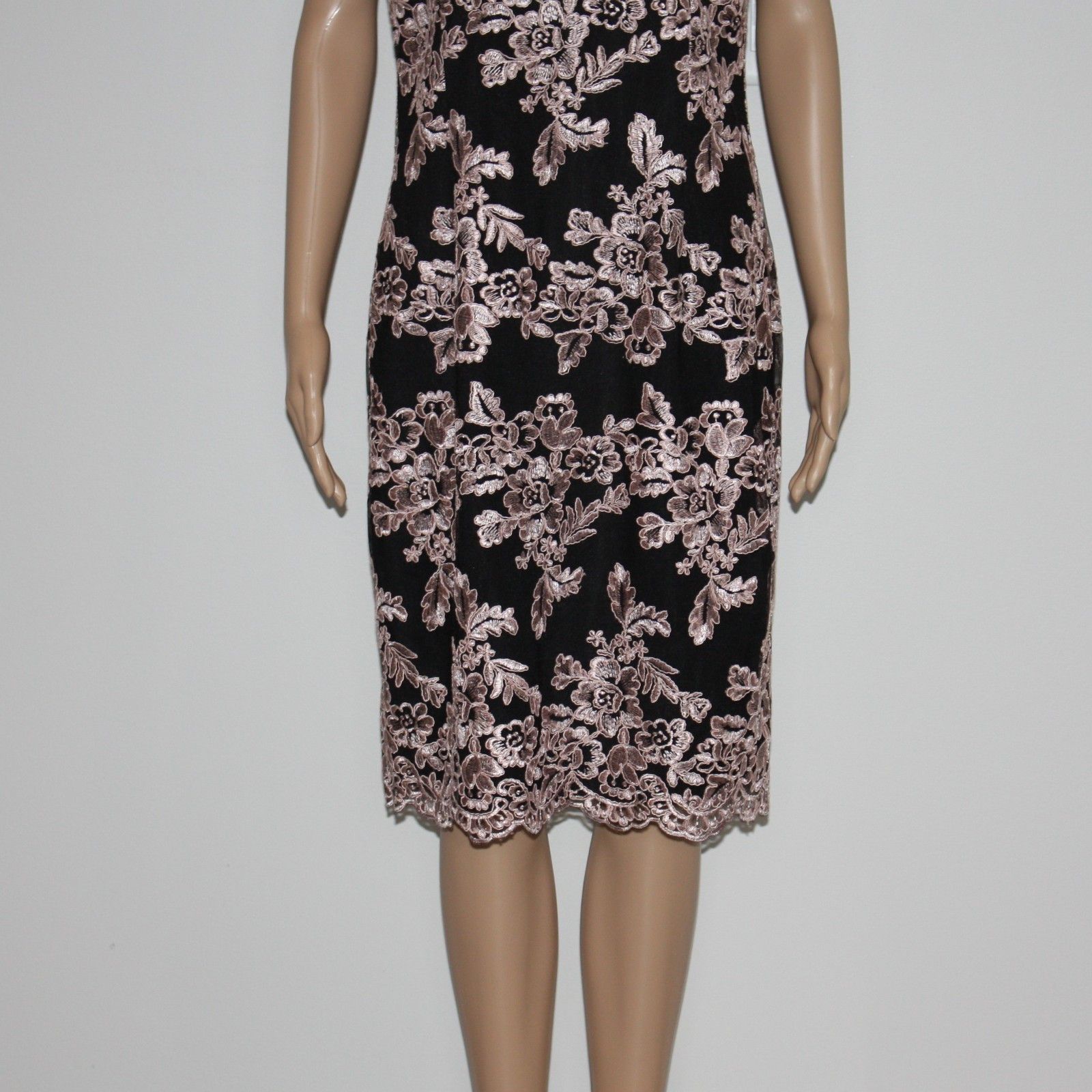 Laundry by Shelli Segal Mock-Neck Lace Sheath Dress in size 10 NWT MSRP $228 Size L / US 10 / IT 46 - 4 Thumbnail