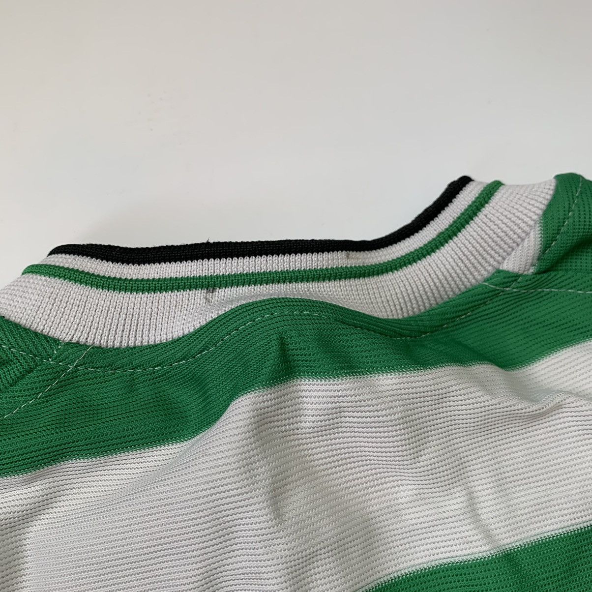 Umbro Celtic Umbro vintage soccer jersey L2000 ntl Size US L / EU 52-54 / 3 - 6 Thumbnail