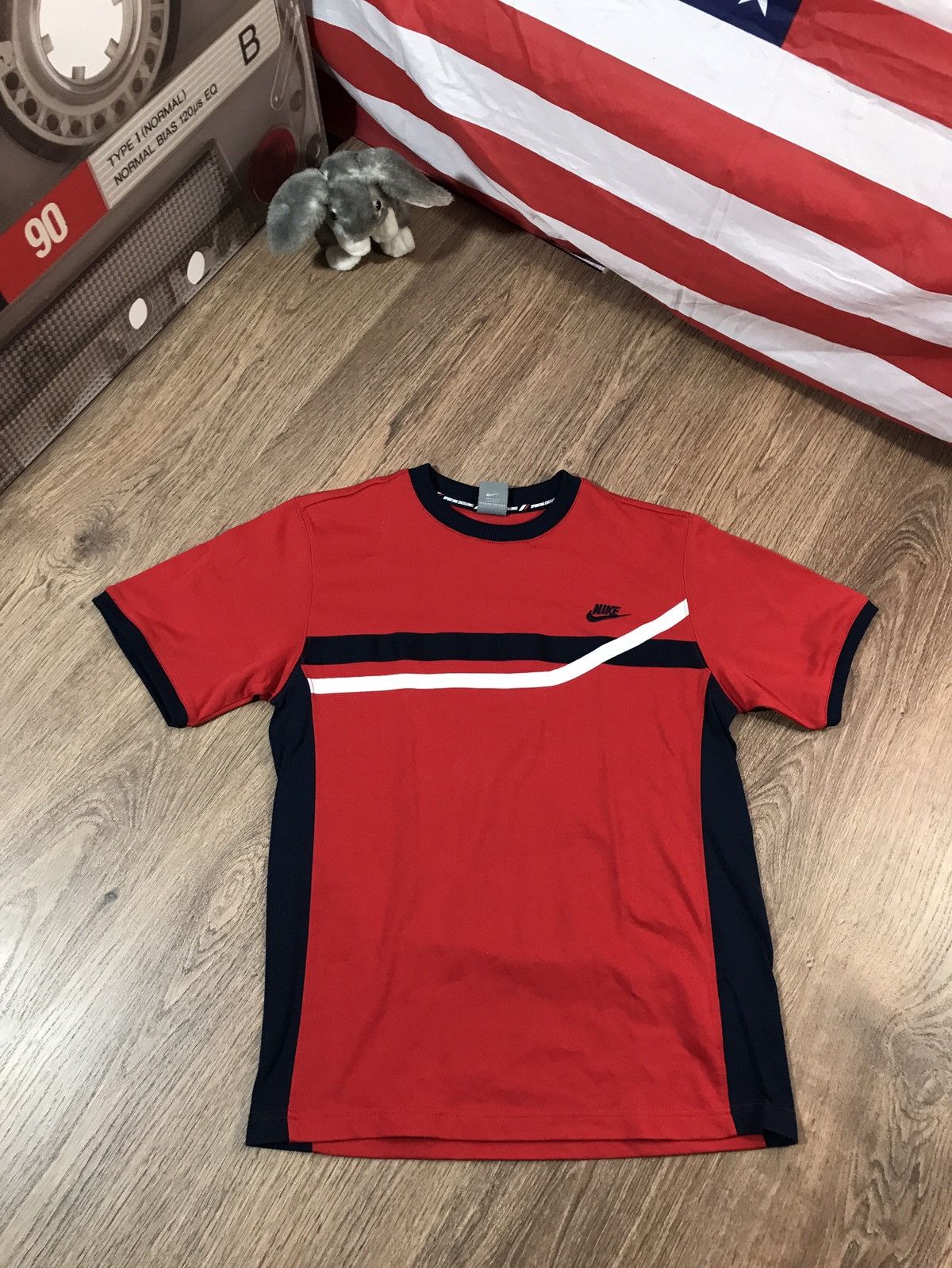 Vintage Vintage Nike rare t shirt size M Size US M / EU 48-50 / 2 - 1 Thumbnail