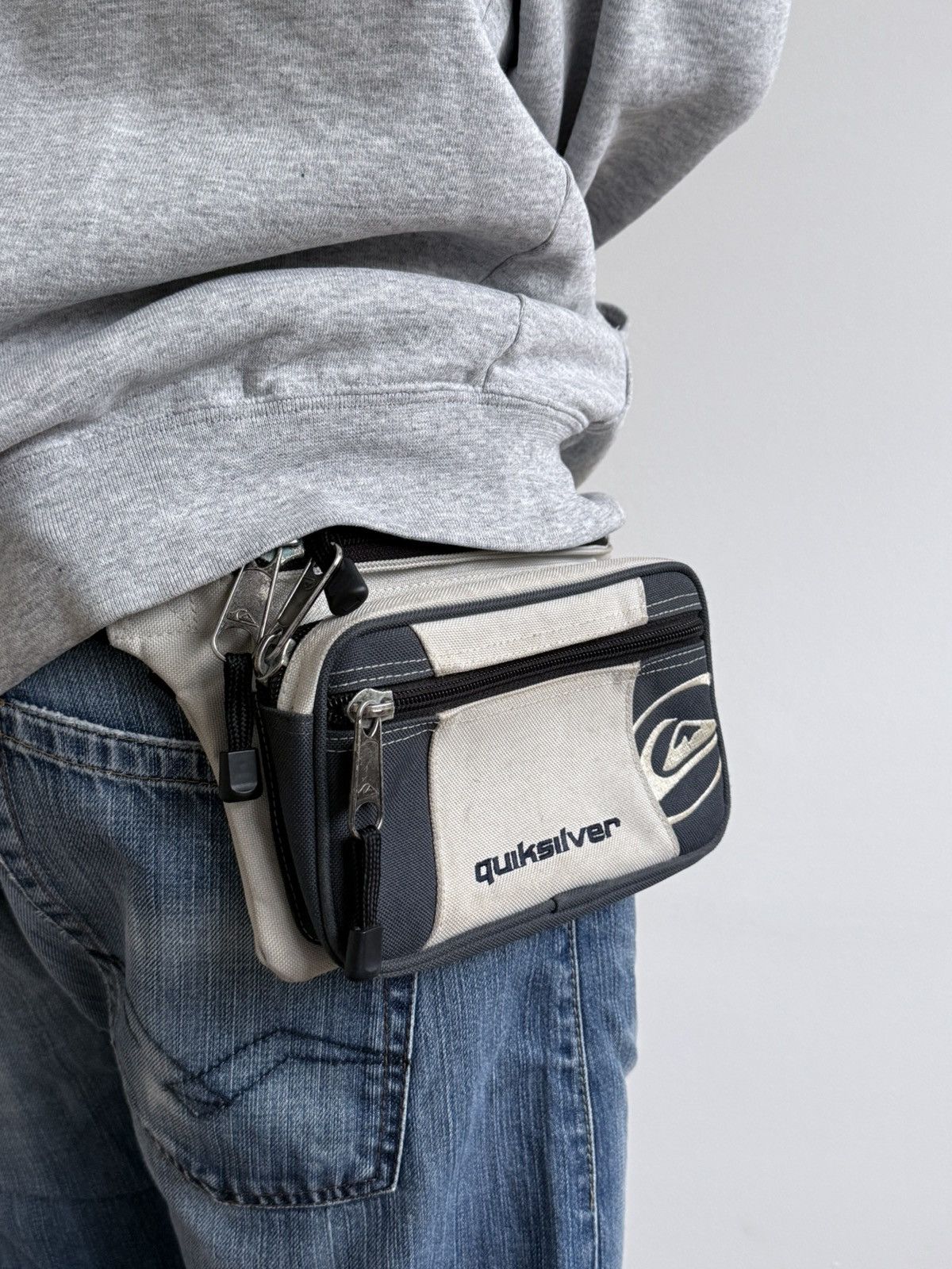 Quiksilver Vintage Quiksilver Waist Bag 90s Size ONE SIZE - 1 Thumbnail