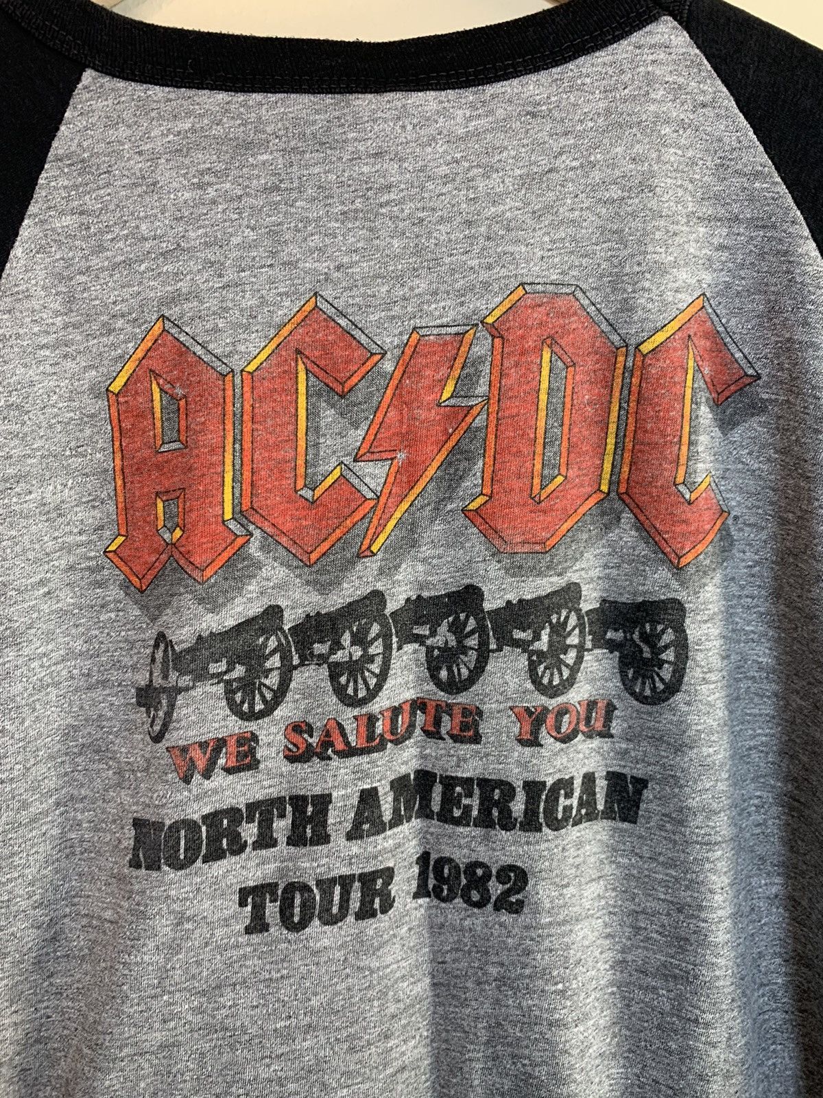 AC/DC × Band Tees × Vintage *RARE* Vintage 1982 AC/DC For Those About To Rock Tour Shirt Size US L / EU 52-54 / 3 - 4 Thumbnail