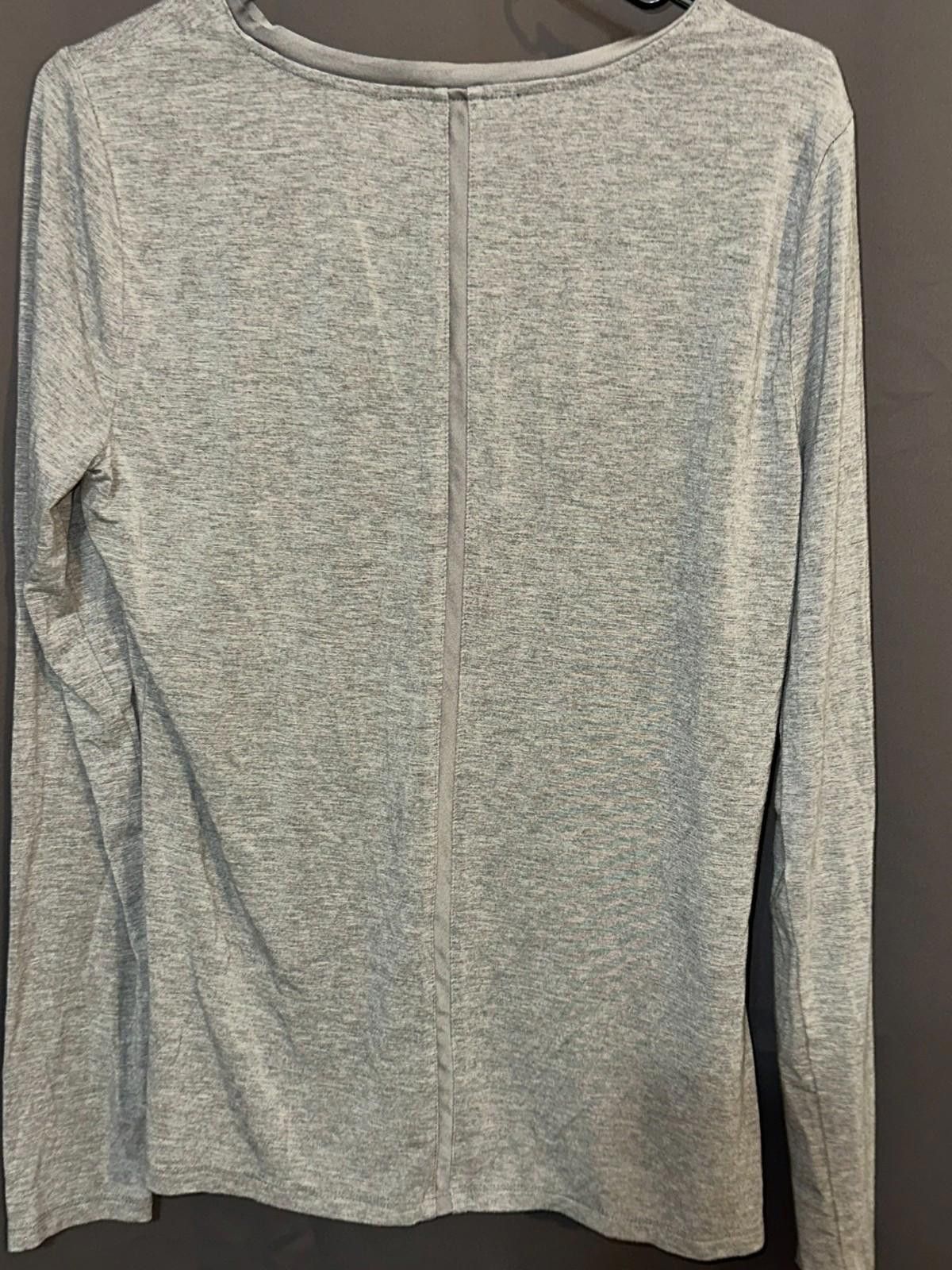 Designer WHBM Heather Gray Knit Top M | Soft & Sleek Size M / US 6-8 / IT 42-44 - 5 Thumbnail