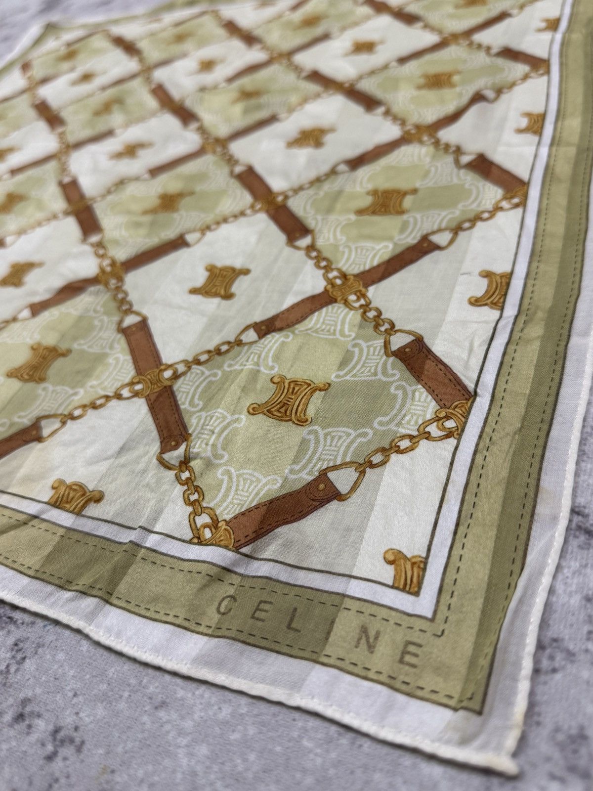 Celine Celine Handkerchief/Pocketsquares Olive Green Size ONE SIZE - 6 Thumbnail