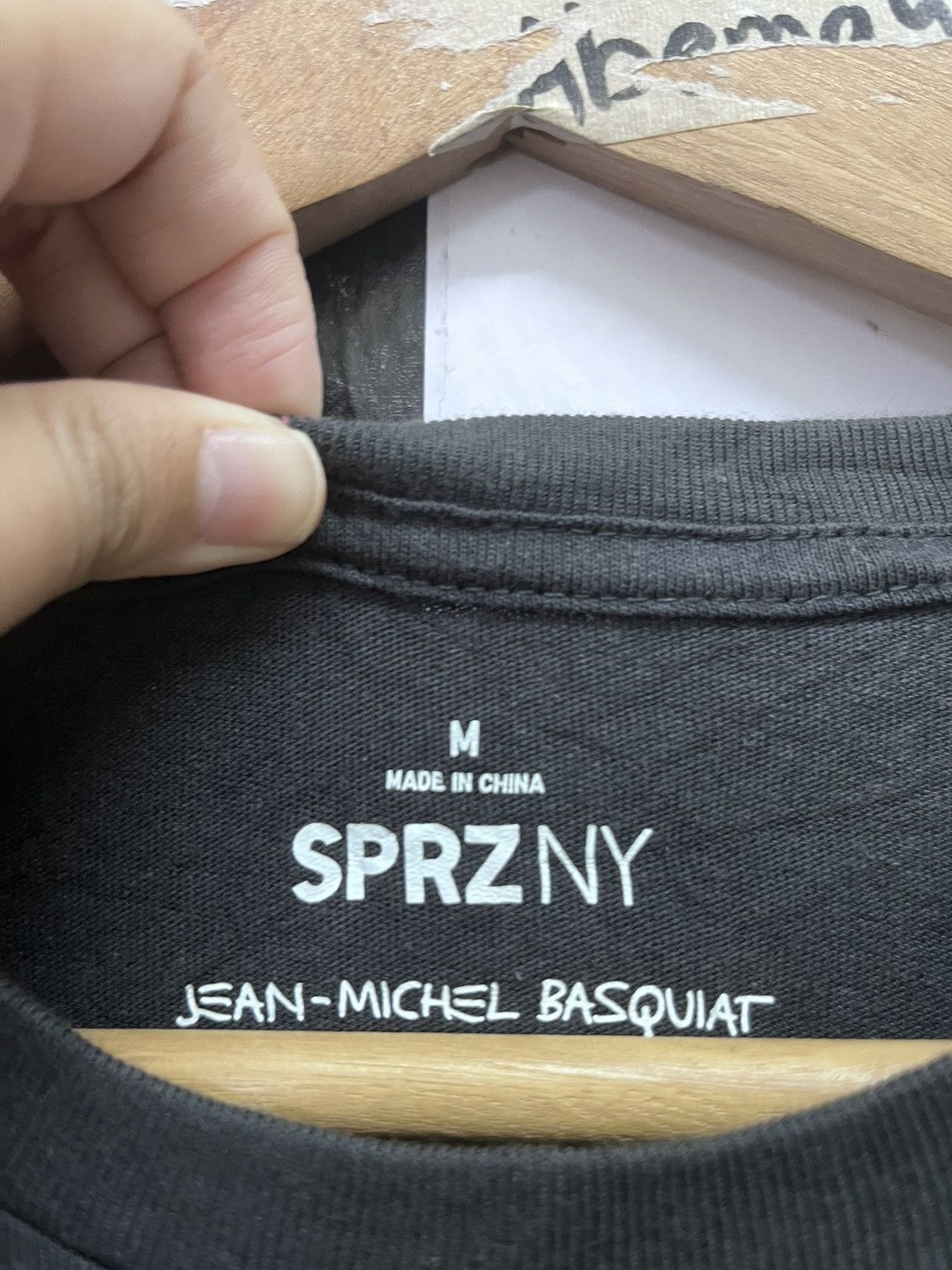 Jean-Michel Basquiat × Uniqlo Vintage Jean-Michel Basquiat small dinosaur logo tee Size US M / EU 48-50 / 2 - 3 Thumbnail