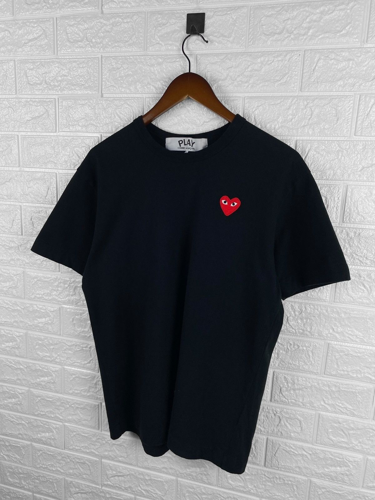 Comme des Garcons CDG Comme des Garcons PLAY t-shirt Size L Size US L / EU 52-54 / 3 - 3 Thumbnail