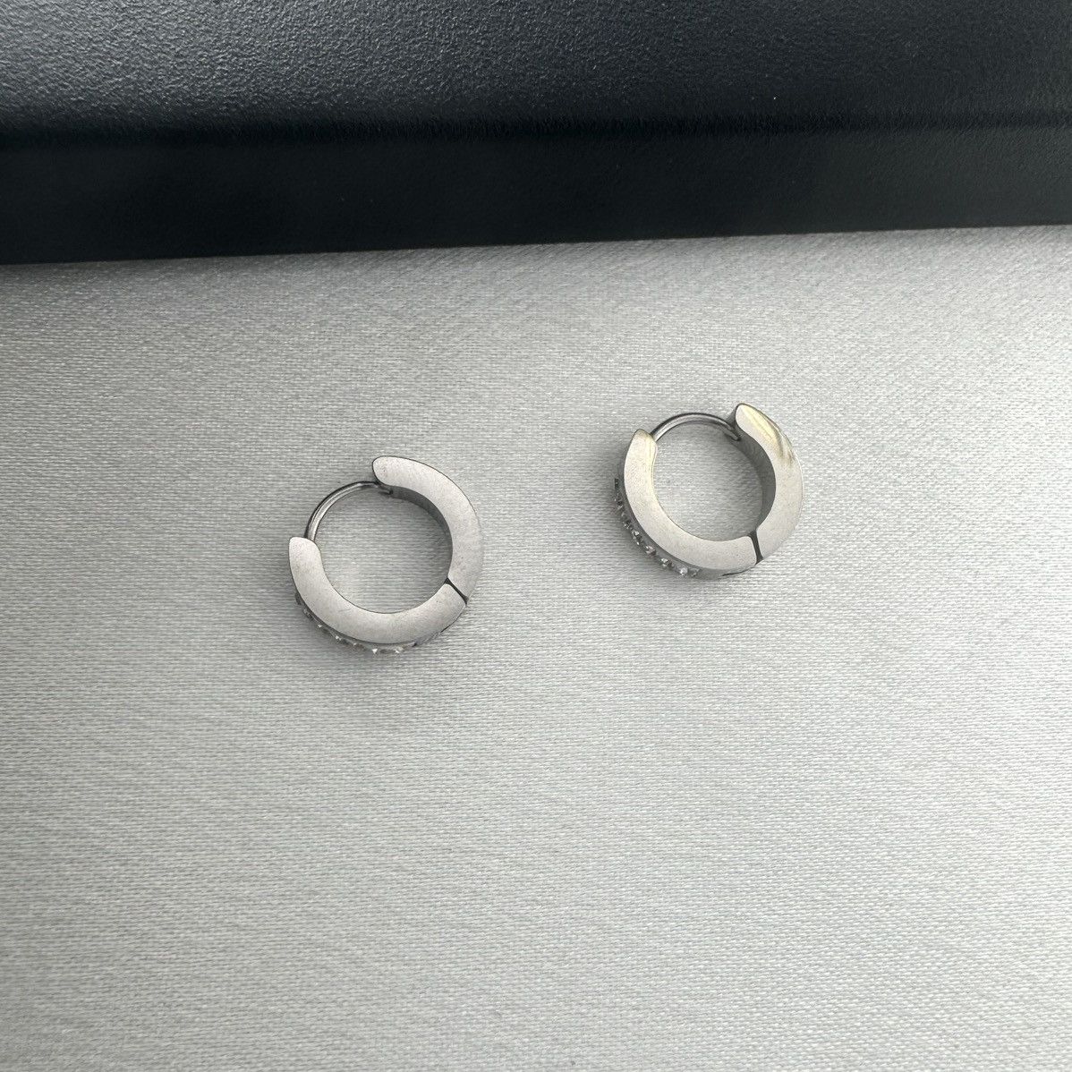 Other CZ Small Silver Hoop Earrings for Men Women Unisex Style Size ONE SIZE - 3 Thumbnail