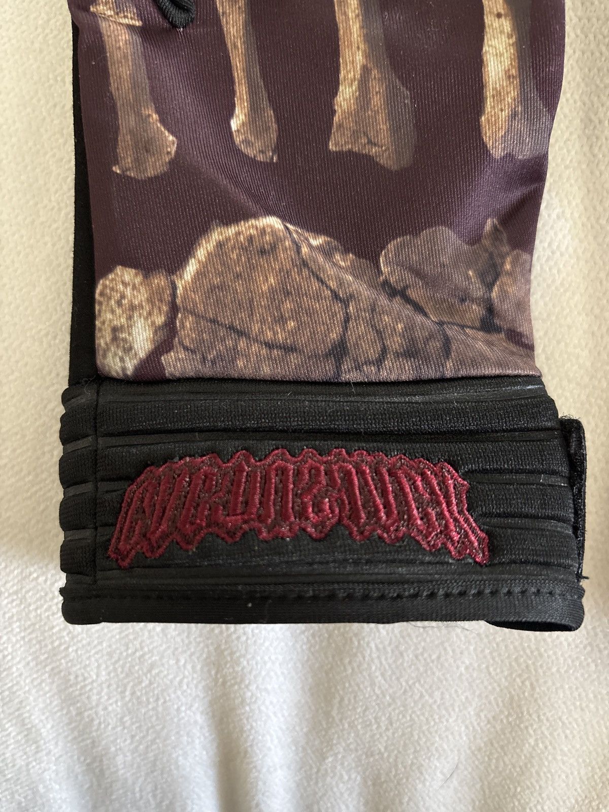 Nike × Travis Scott Travis Scott T-Rexx gloves Size ONE SIZE - 6 Thumbnail