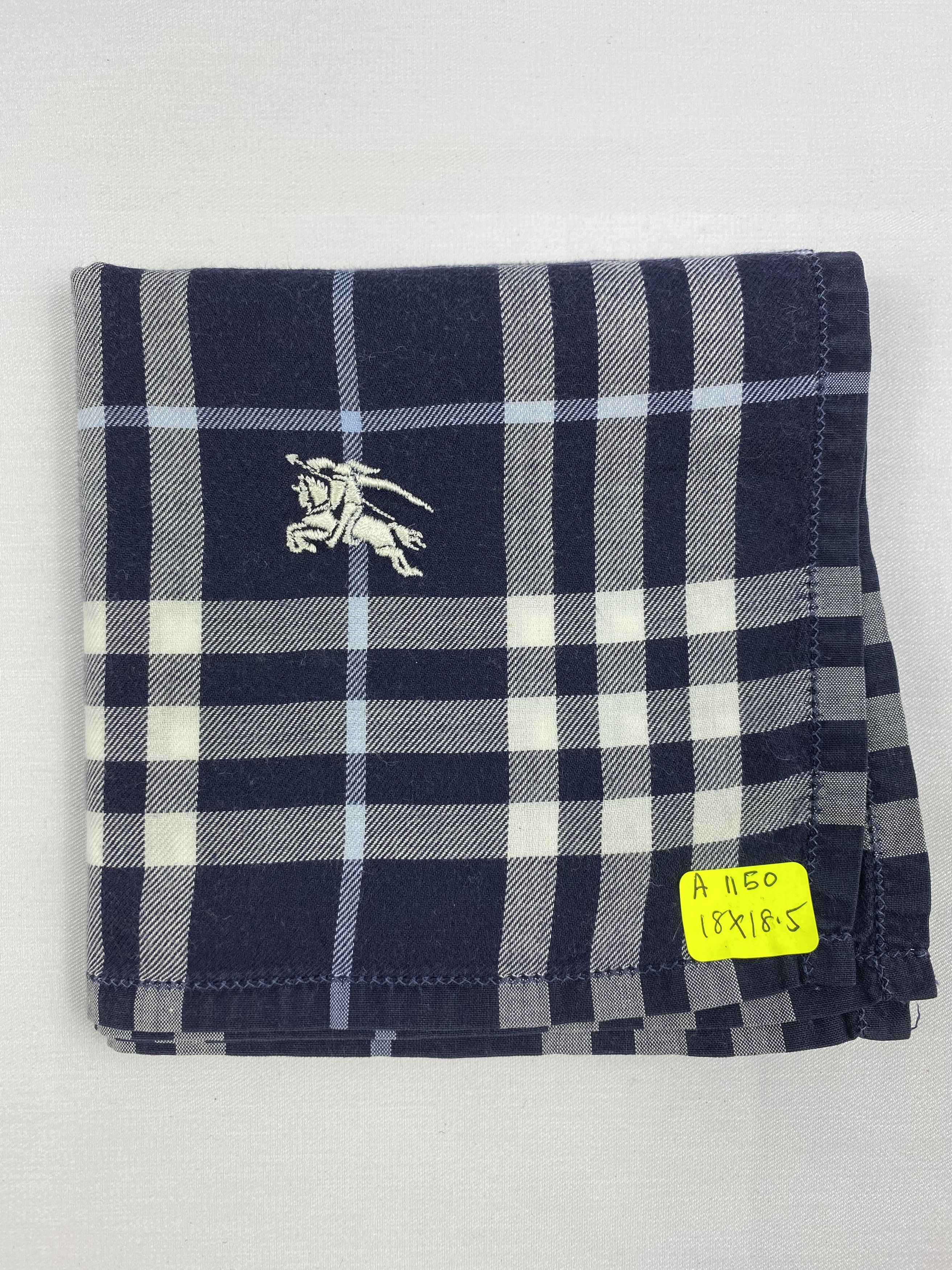 Burberry Burberry Handkerchief / Bandana / Neckerchief Size ONE SIZE - 6 Thumbnail