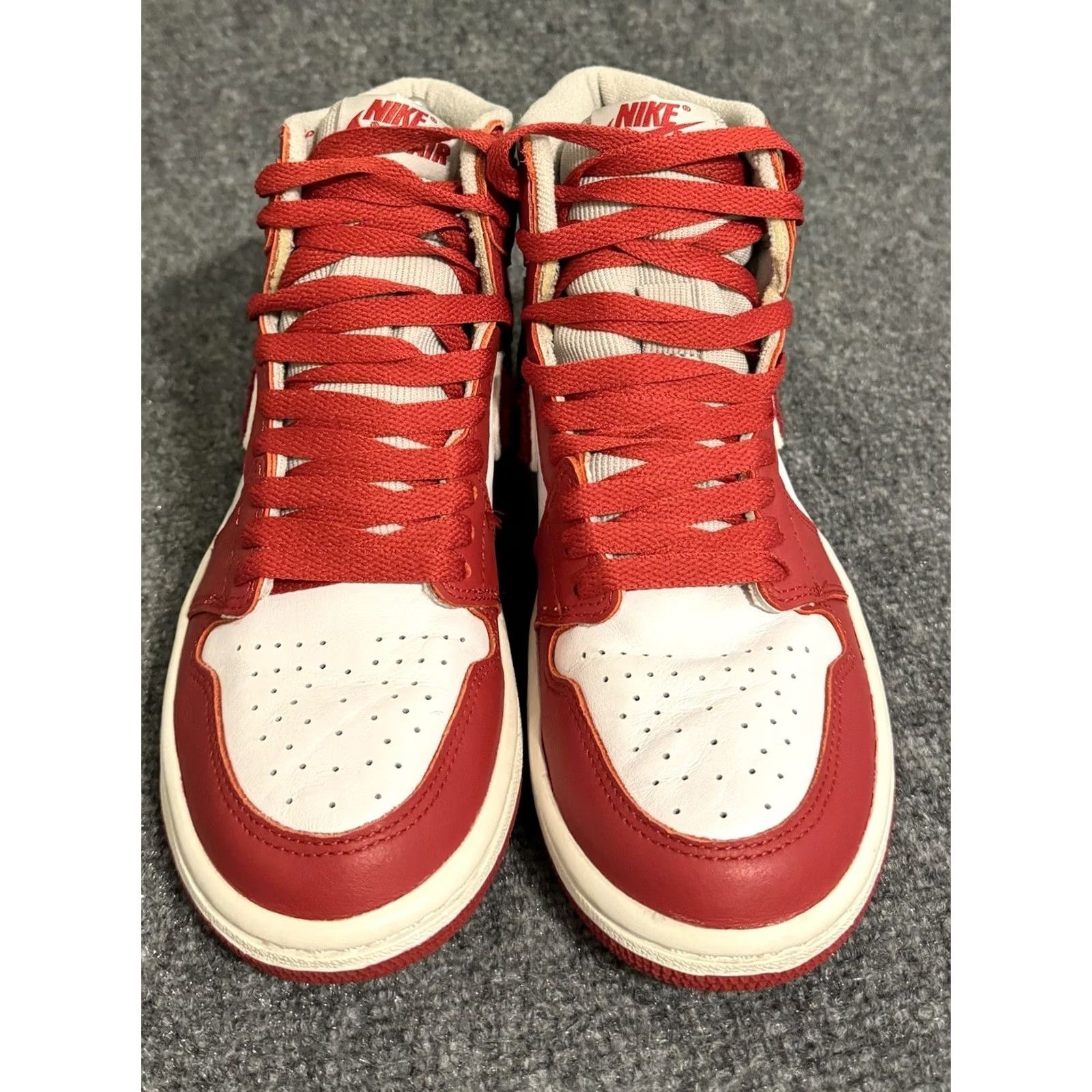 Jordan Brand Jordan 1 High Varsity Red 2022 DJ4891-061 Women’s Size 5.5 Sneaker Size US 6 / IT 36 - 3 Thumbnail
