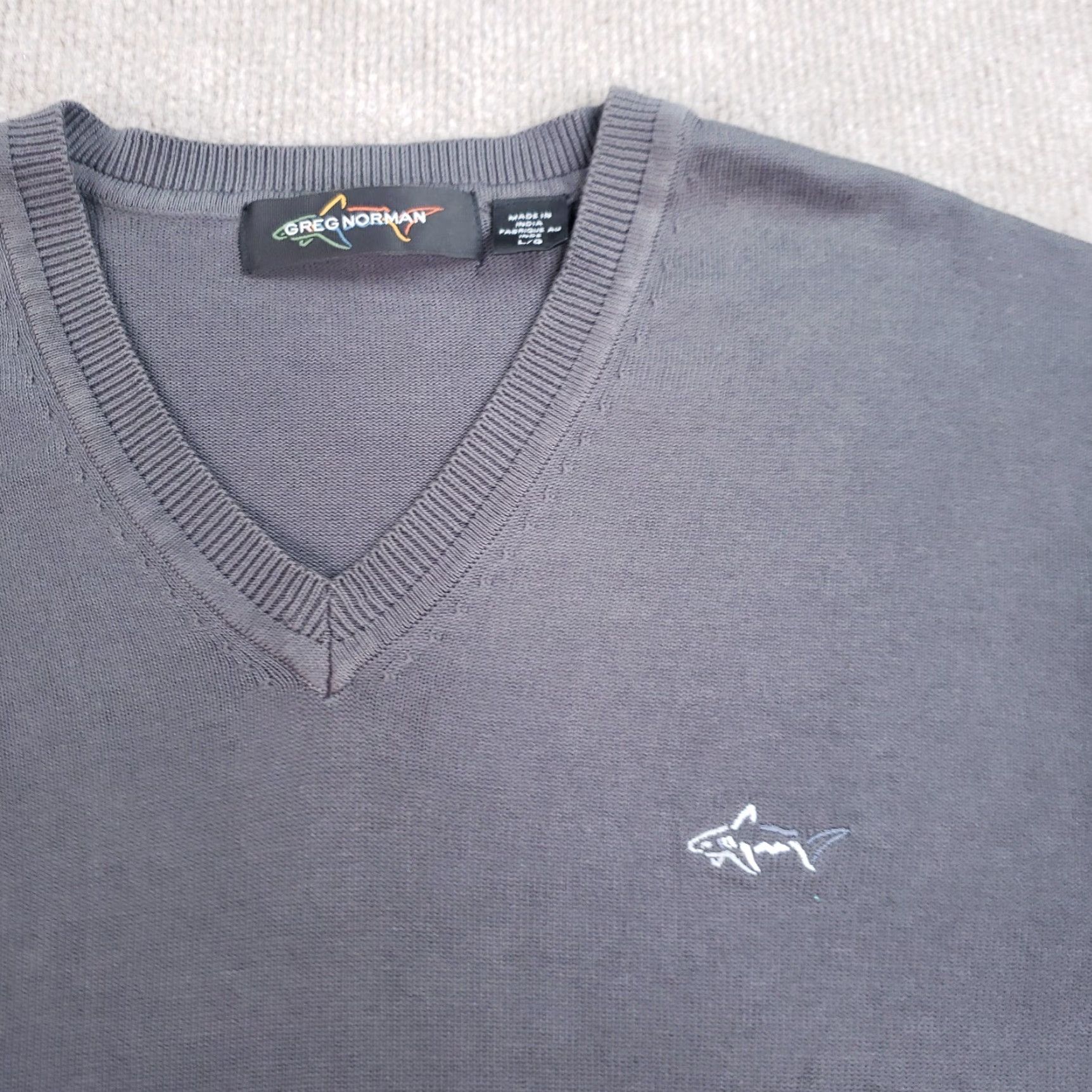 Vintage Greg Norman Golf Sweater Mens Large Gray V-Neck Pullover Long Sleeve Casual Cotton Size US L / EU 52-54 / 3 - 6 Thumbnail