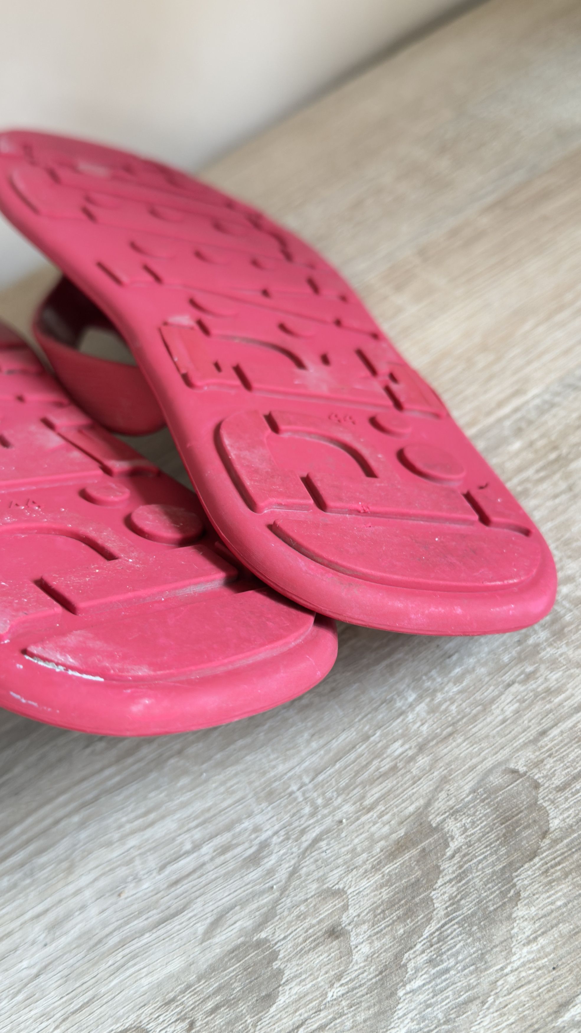 Prada 🔥 prada red sandals flip flops rubber summer men size 11 Size US 11 / EU 44 - 2 Thumbnail