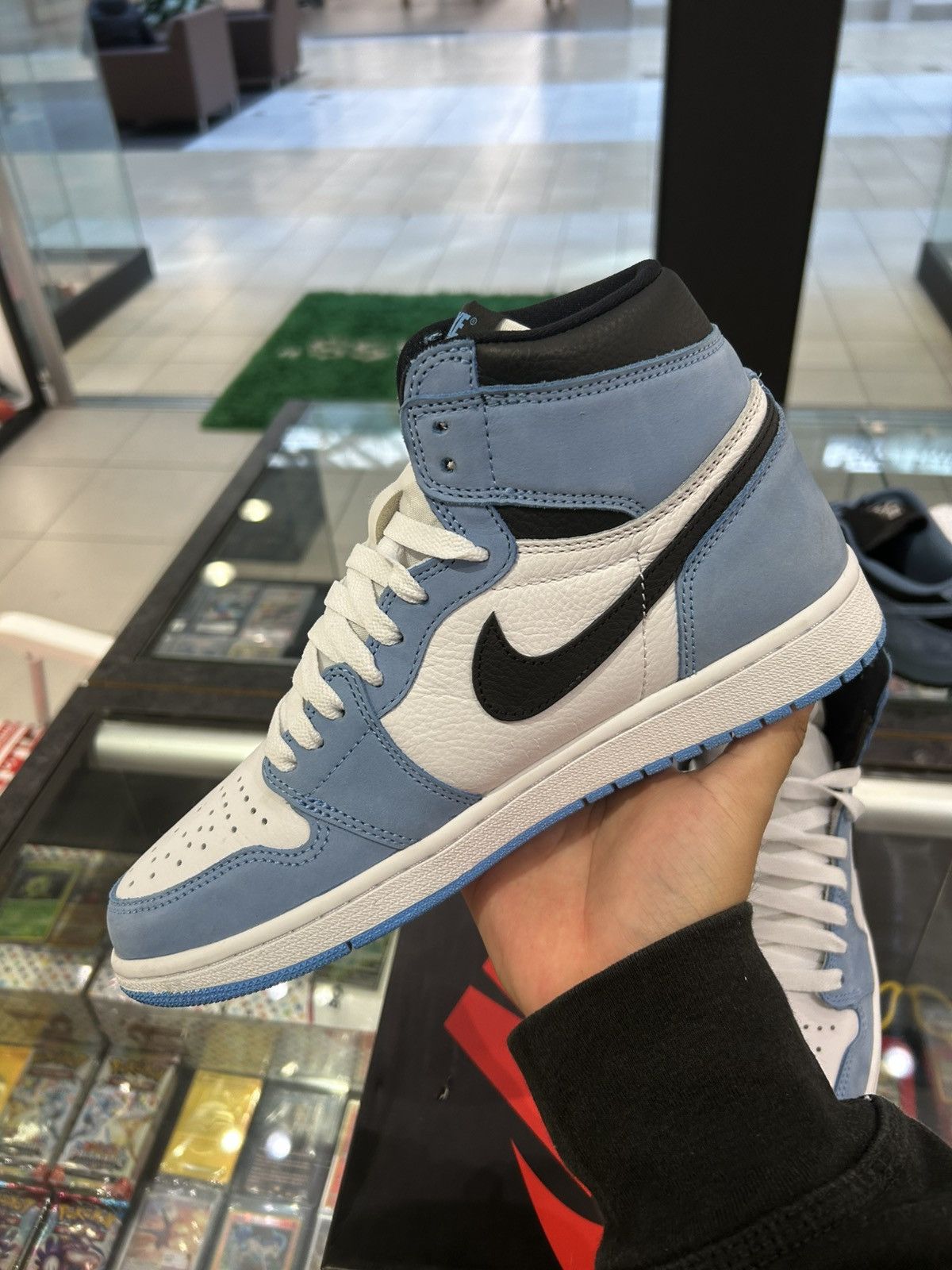 Jordan Brand Jordan 1 university blue Size US 9 / EU 42 - 7 Thumbnail