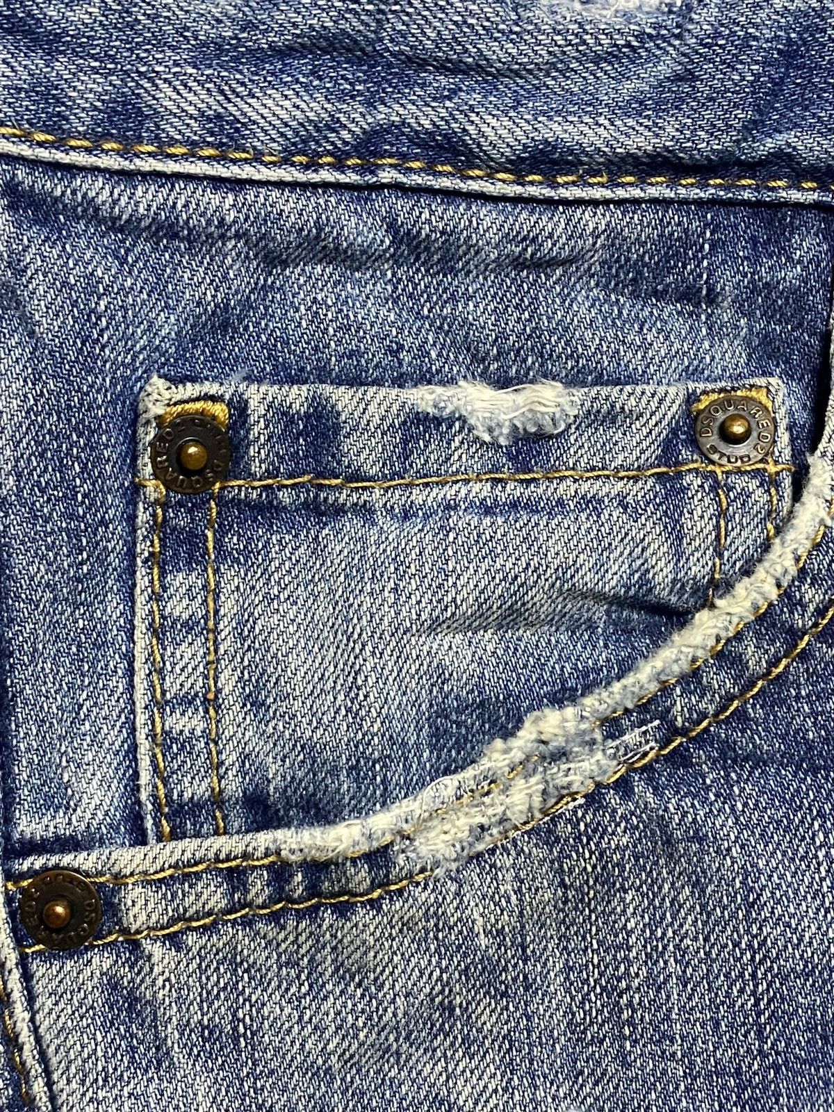 Dsquared2 Vintage Dsquared2 Blue Wash Distressed Skinny Jeans Size US 33 - 10 Thumbnail