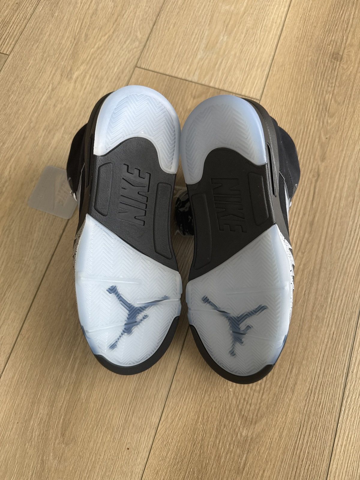 Jordan Brand METALLIC 5 OG Size US 11 / EU 44 - 5 Thumbnail