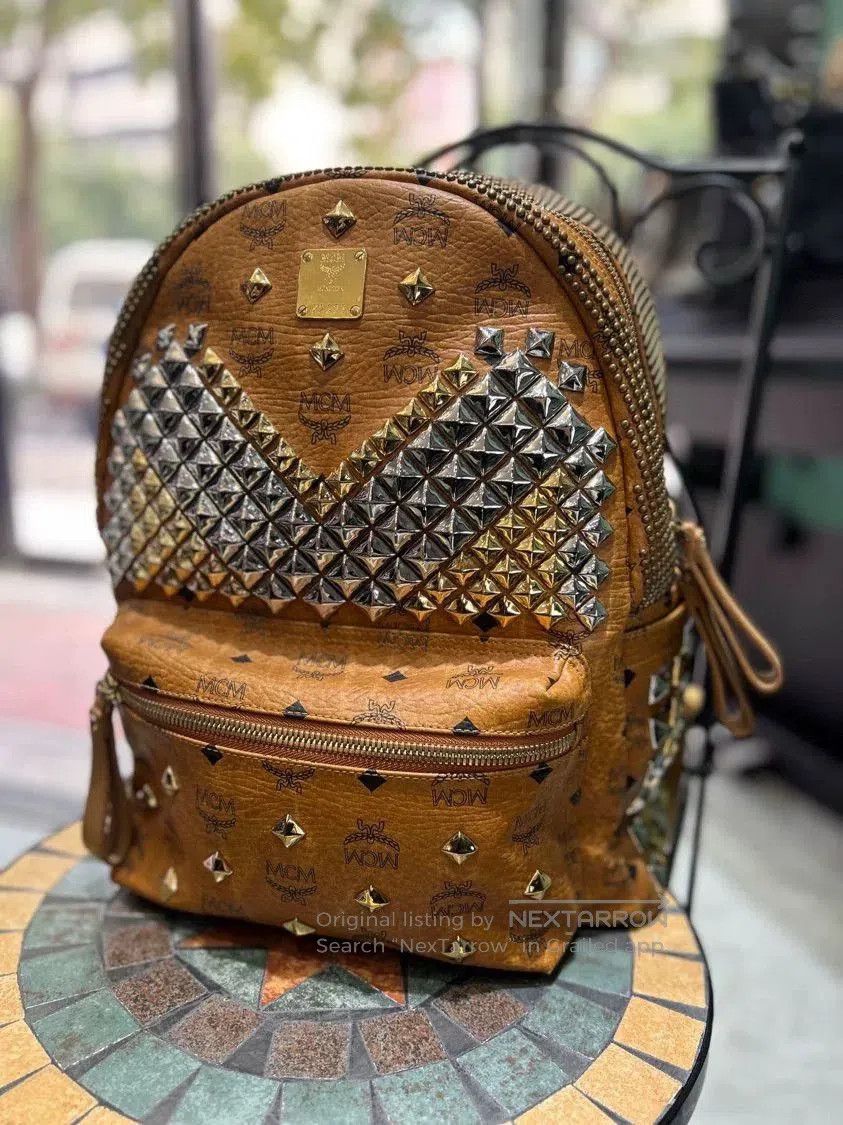 MCM MCM Caramel Rivet Large Backpack. Size ONE SIZE - 3 Thumbnail