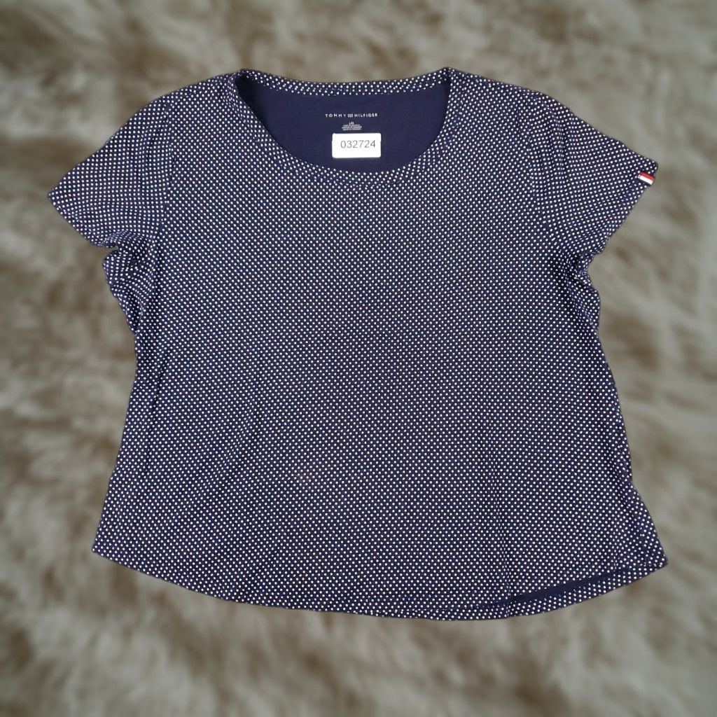 Tommy Hilfiger Tommy Hilfiger Women's T-Shirt Large Blue Solid Short Sleeve Crew Neck Casual Logo Size L / US 10 / IT 46 - 1 Thumbnail