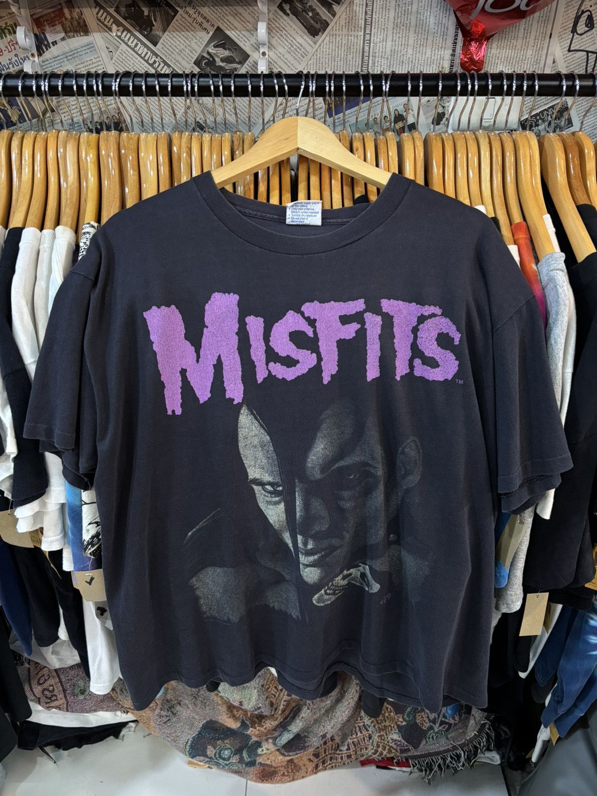 Vintage Misfits faded 1995 Size US XL / EU 56 / 4 - 1 Thumbnail