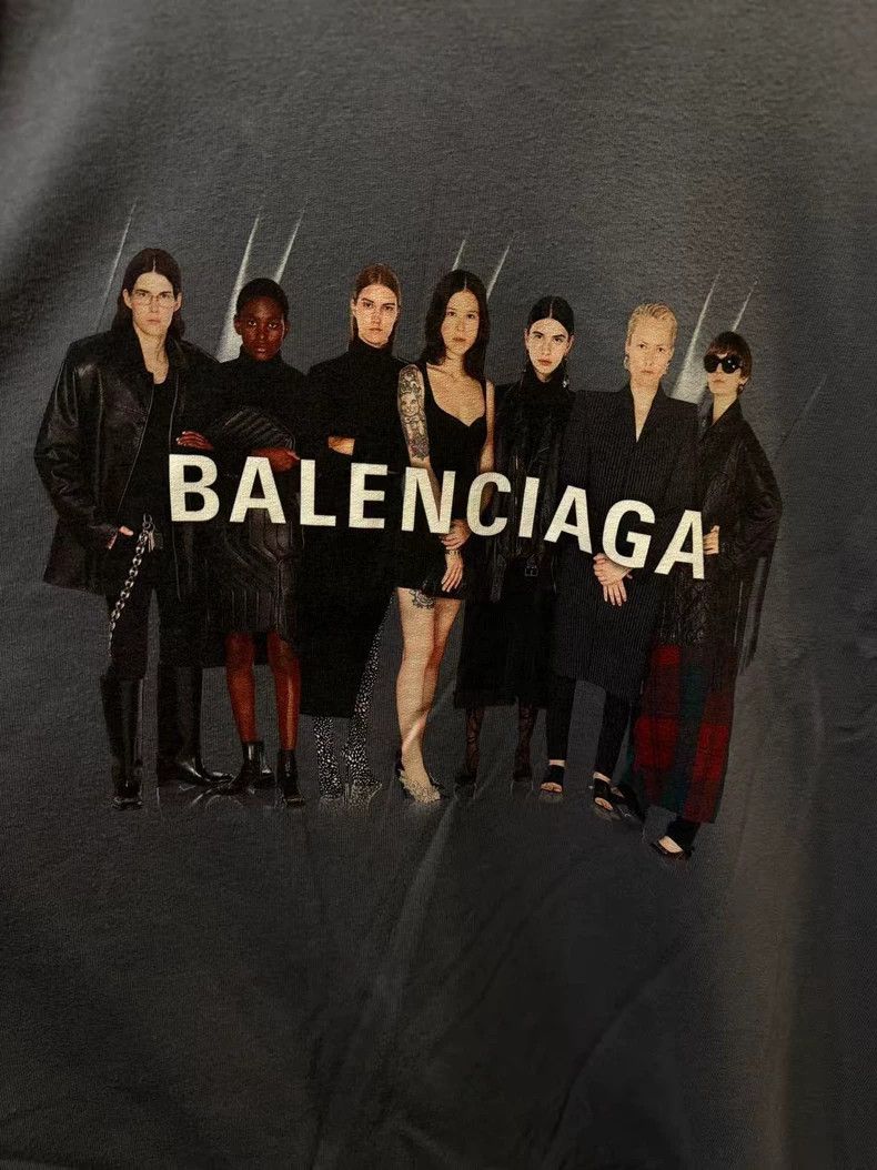 Balenciaga Balenciaga Grey Band Portrait Print Logo Gold Short Sleeve Size US M / EU 48-50 / 2 - 2 Thumbnail