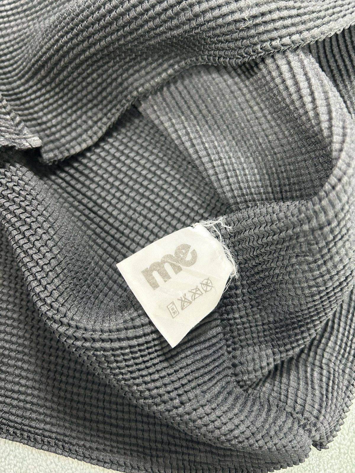 Issey Miyake Issey Miyake ‘Me’ Pleat Size S / US 4 / IT 40 - 4 Thumbnail
