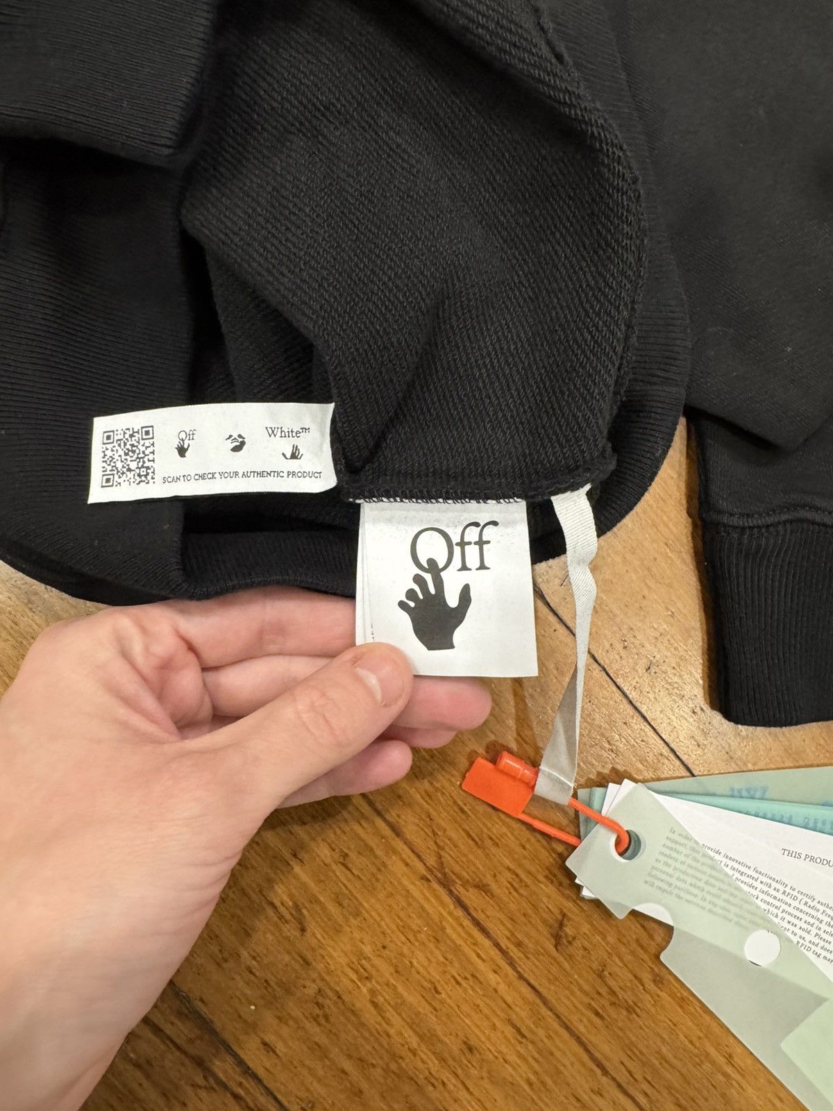 Off-White Off-White Arrows Hoodie (Women's) Size XS / US 0-2 / IT 36-38 - 14 Thumbnail