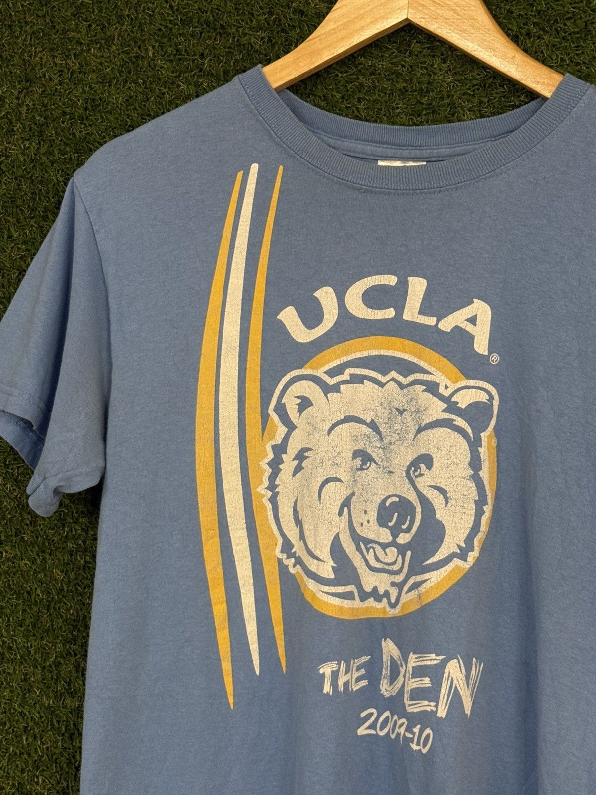 Gildan Vintage UCLA Bear Logo Tee Blue Small 2008 Size US S / EU 44-46 / 1 - 2 Thumbnail