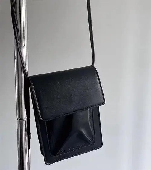 Japanese Brand × Unowned Bag Korean fashion black crossbody bag Size ONE SIZE - 3 Thumbnail