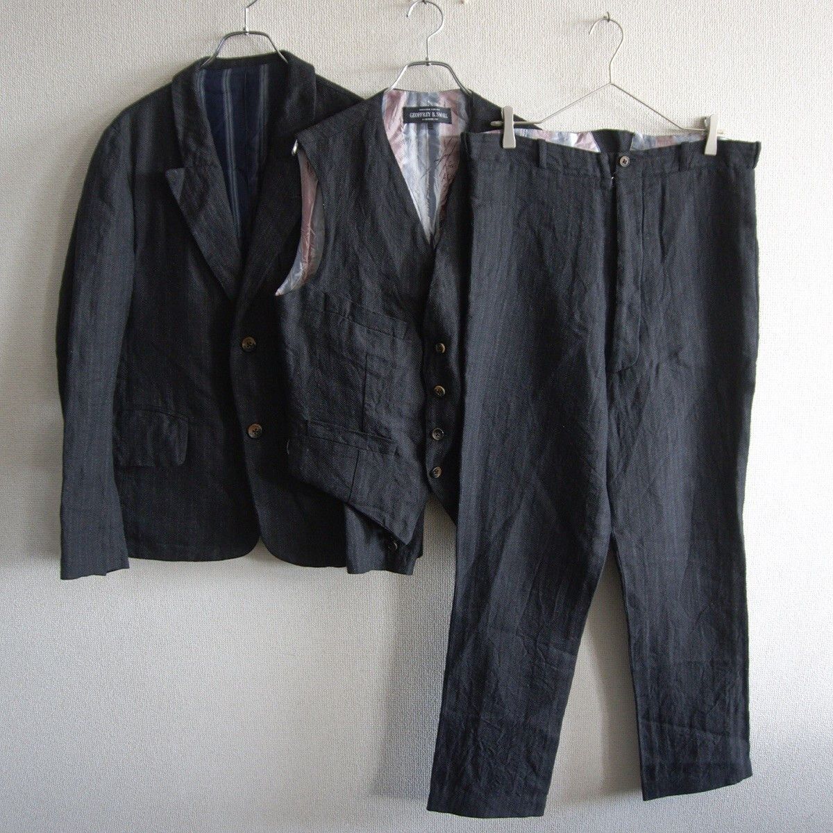 Geoffrey B. Small World Exclusive Jacket & Trousers & Vest three piece sets Size 38R - 1 Thumbnail