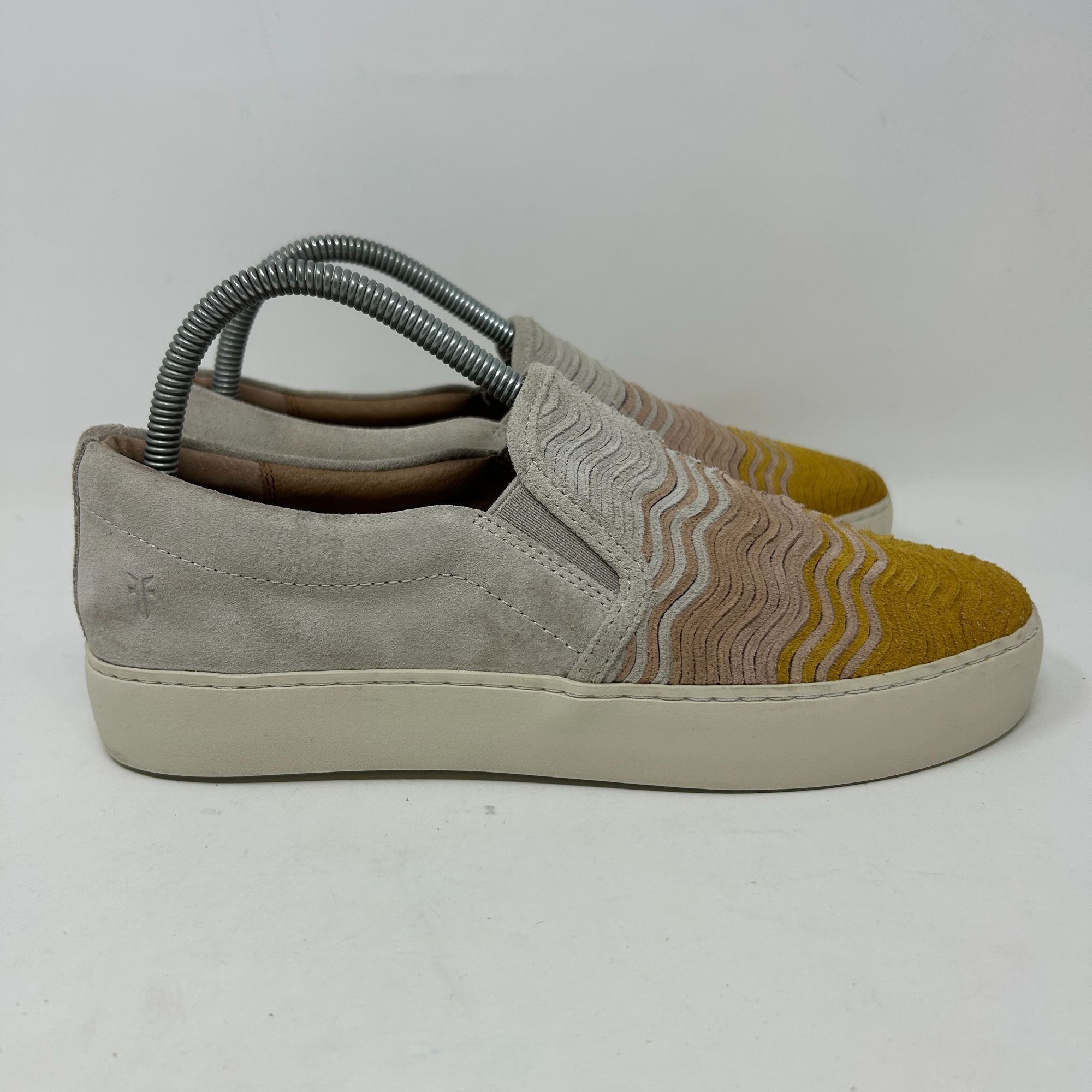 Frye Frye Women's Lena Wave Slip On Sneaker suede Textured Slip-O Size US 8 / IT 38 - 3 Thumbnail