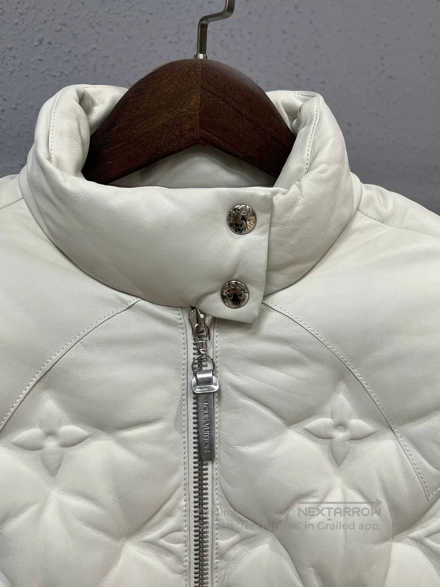 Louis Vuitton LV Lambskin Down Jacket. Size XS / US 0-2 / IT 36-38 - 3 Thumbnail
