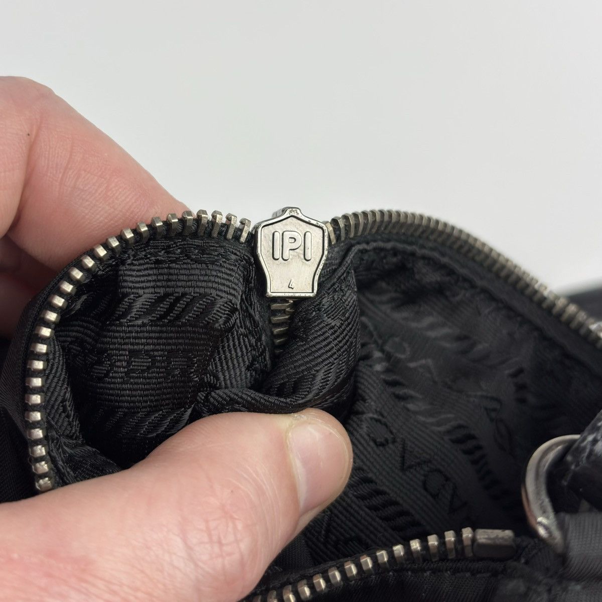 Prada Prada Vintage Nylon Bag rhinestone logo Size ONE SIZE - 18 Thumbnail
