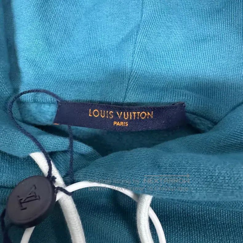 Louis Vuitton Louis Vuitton Pin lake blue small logo hooded sweatshirt Size US XXL / EU 58 / 5 - 6 Thumbnail
