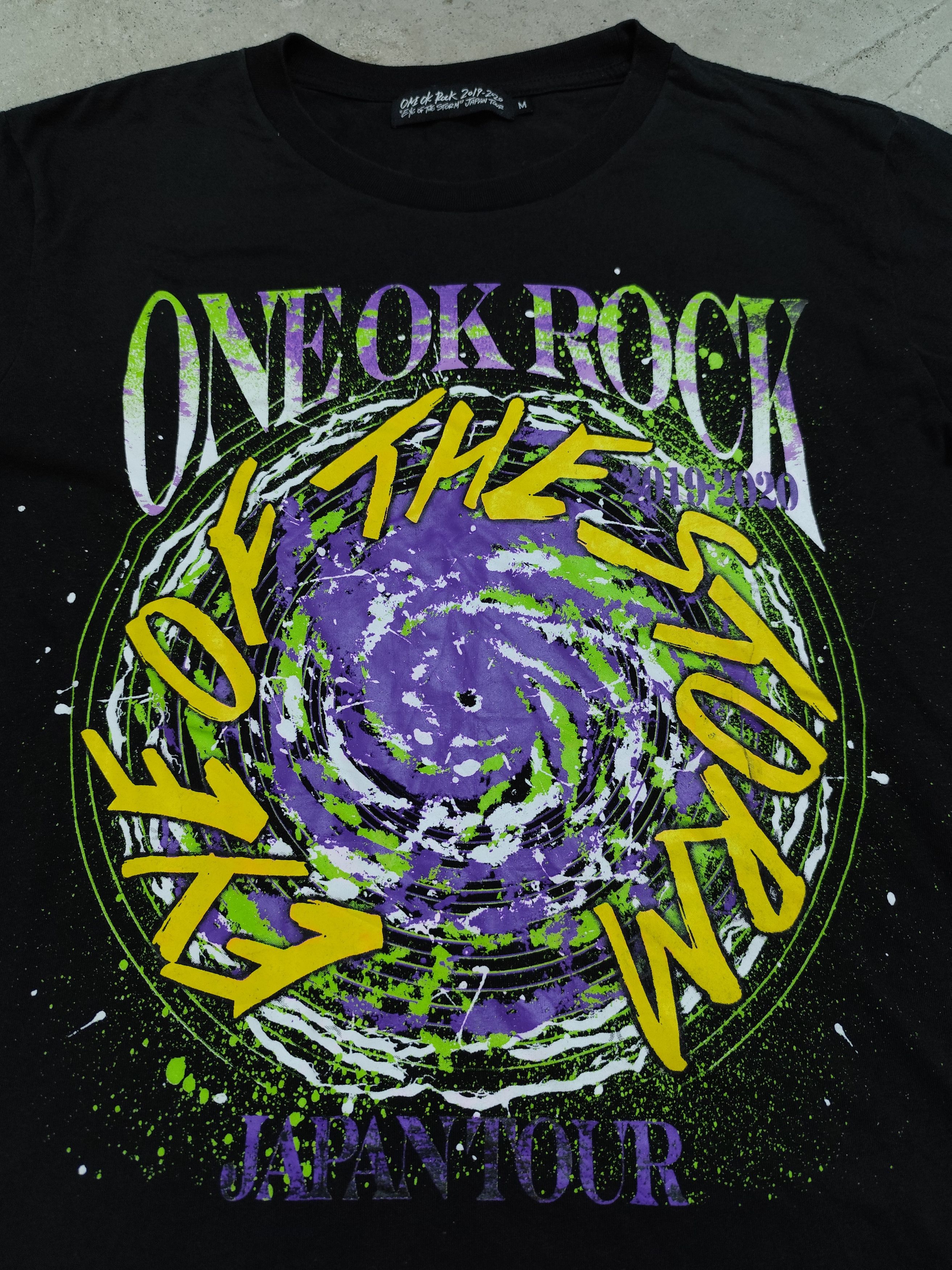 Band Tees One Ok Rock 2019-2020 Japan Tour Eye of the Storm Size US M / EU 48-50 / 2 - 4 Thumbnail