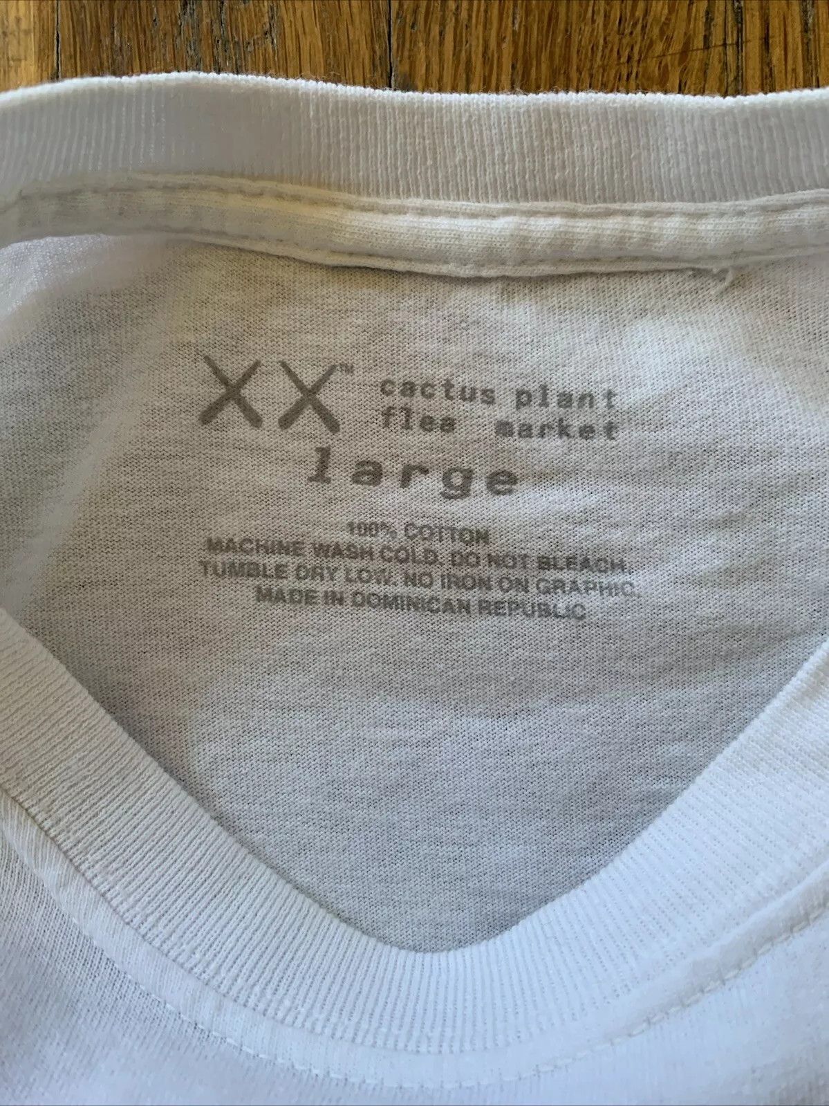 Cactus Plant Flea Market KAWS x Cactus Plant Flea Market T-Shirt Size US L / EU 52-54 / 3 - 4 Thumbnail