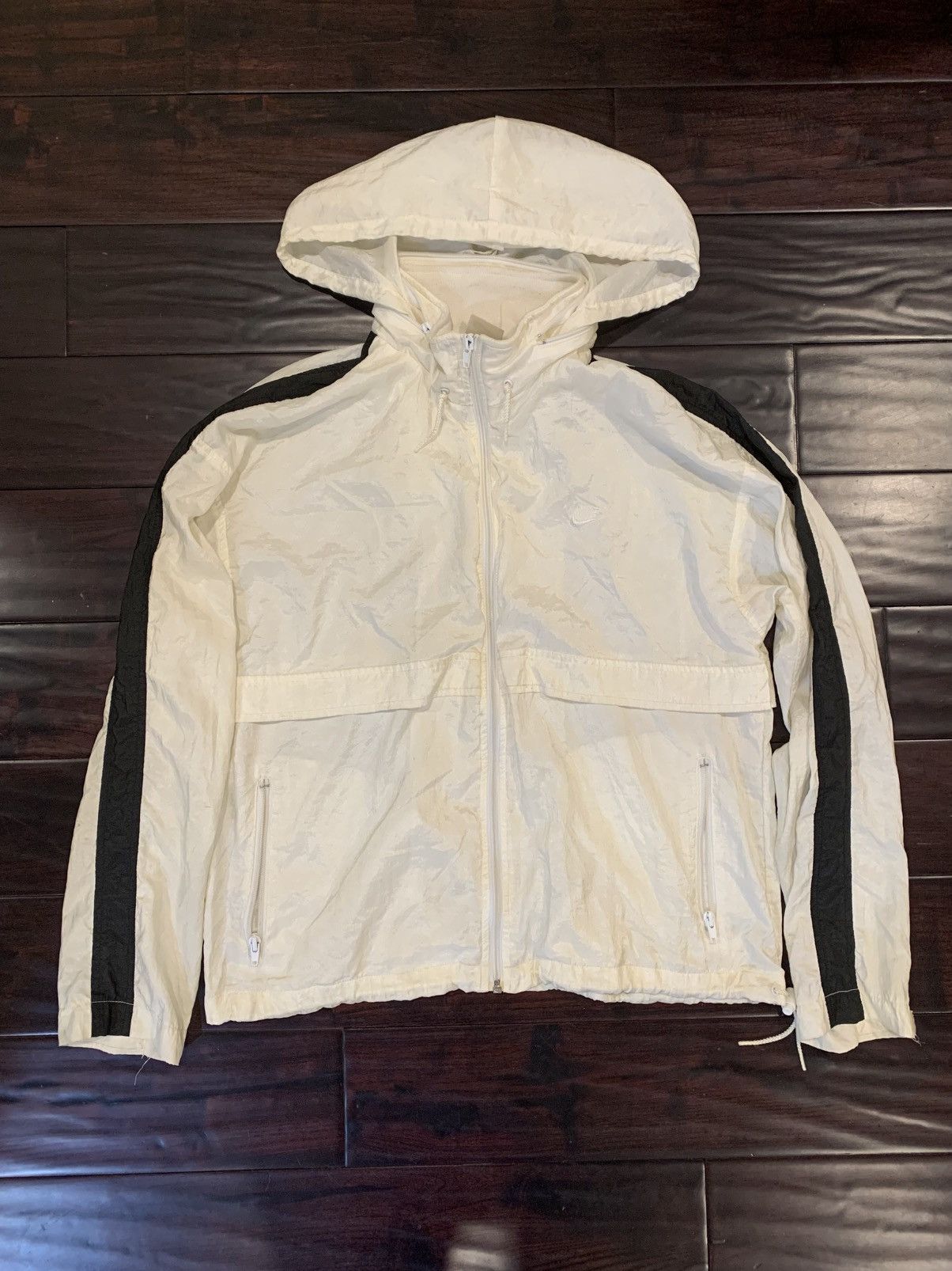 Nike vintage nike grey label hooded wind breaker Size US M / EU 48-50 / 2 - 1 Thumbnail