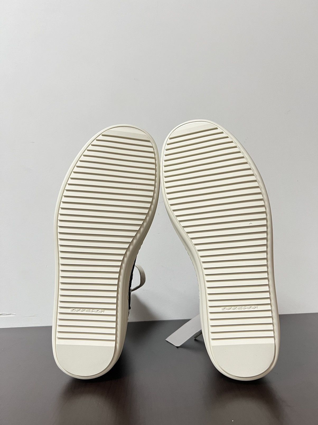 Rick Owens Drkshdw Rick owens drkshdw ramones high top sneaks sz 41.5 Size US 8.5 / EU 41-42 - 9 Thumbnail