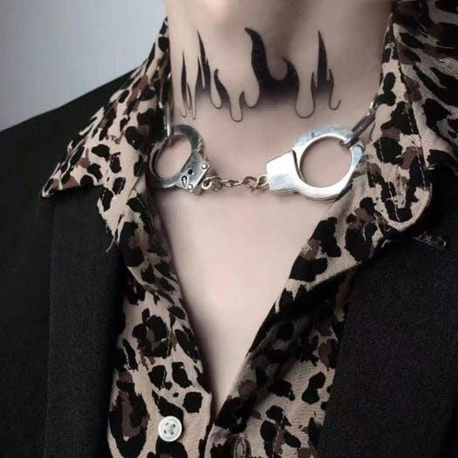 Jewelry Handcuff chain punk goth gothic necklace streetwear choker Size ONE SIZE - 1 Thumbnail