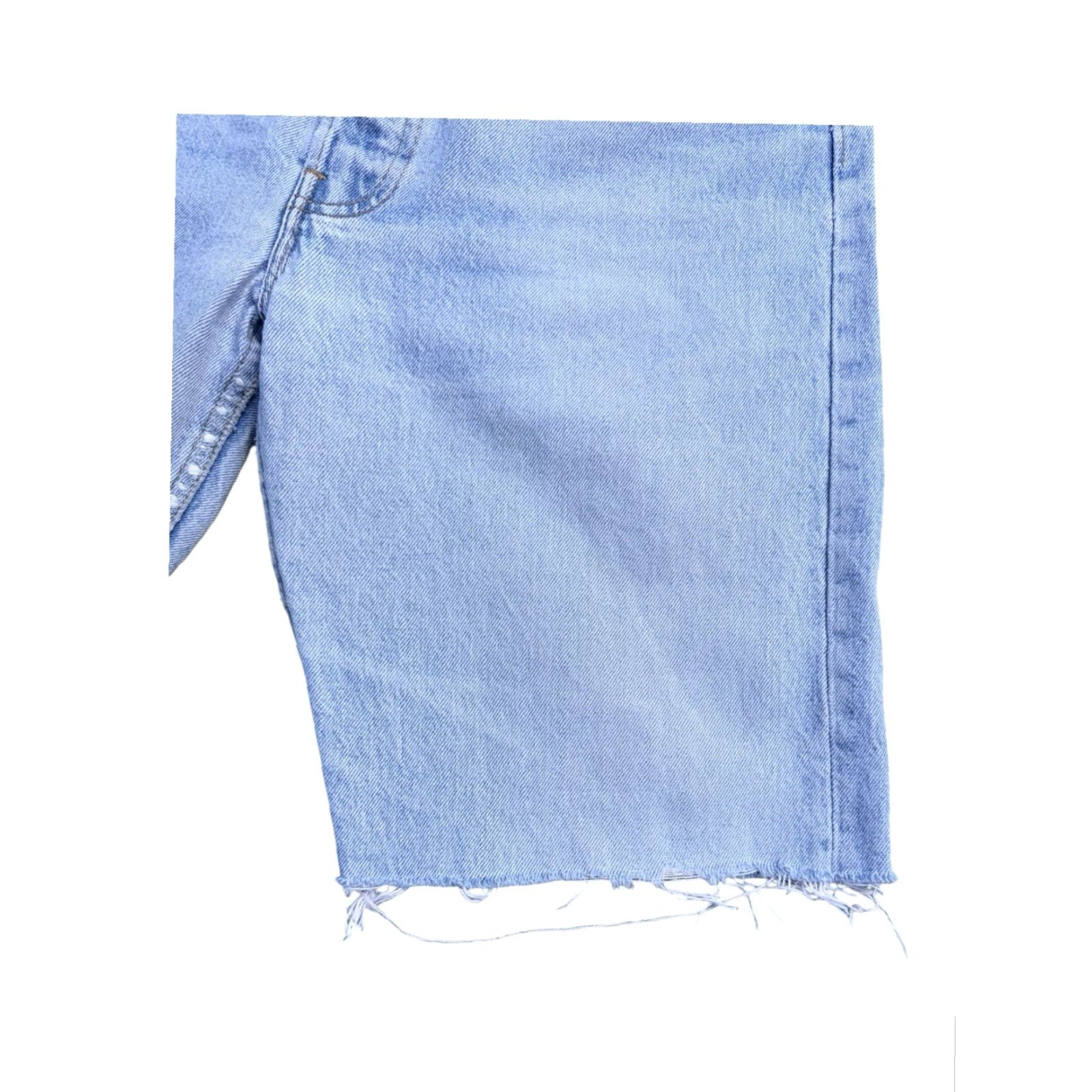 Levi's VINTAGE Levi's 90s Light Wash Raw Hem 5010191 Jean Shorts Bermuda Size 36 Regular Men Blue Jorts Rare Size US 36 / EU 52 - 5 Thumbnail