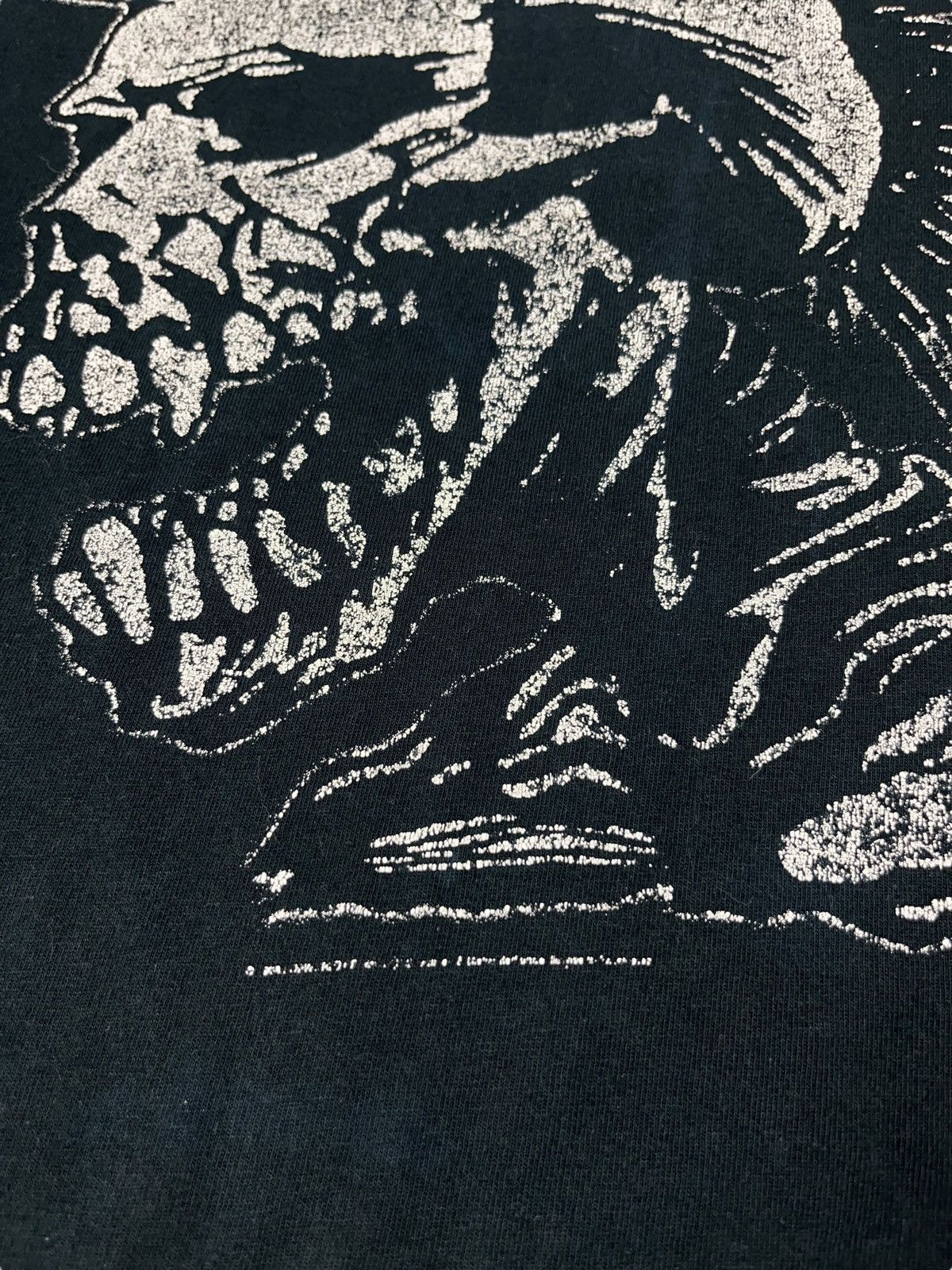Band Tees Vintage 00s The Exploited Total Chaos Distressed T-shirt Size US L / EU 52-54 / 3 - 4 Thumbnail