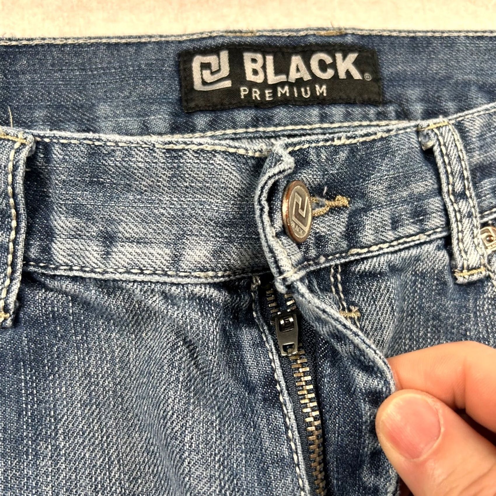 Buckle Black VINTAGE Buckle Black Jeans Mens 36x32 Bootcut Distressed Y2K Western Denim Cotton Blend Blue 5-Pocket Mens Boots Boy? Size US 36 / EU 52 - 3 Thumbnail
