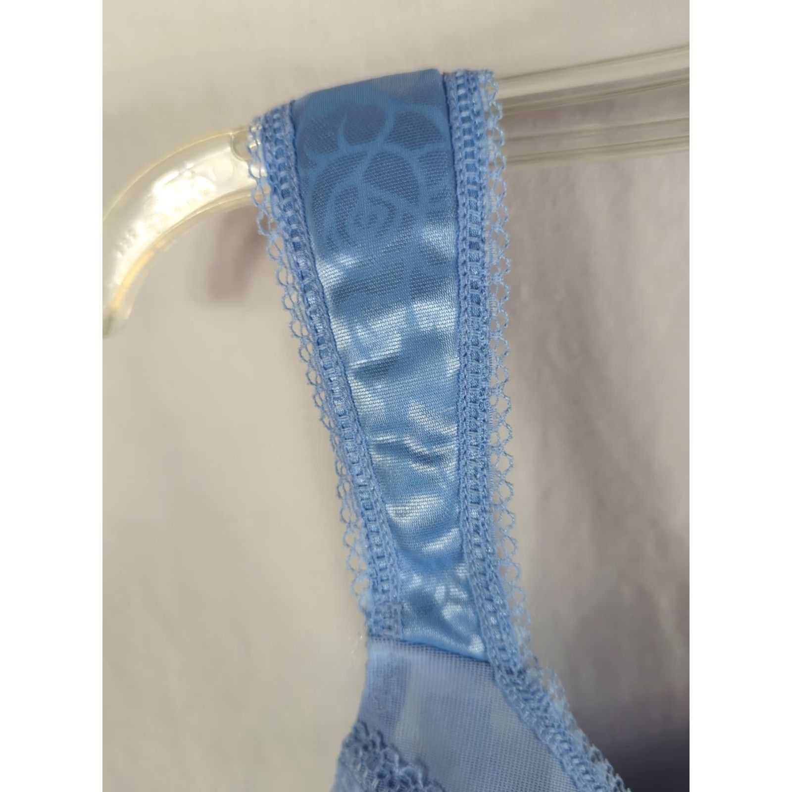 Vintage Playtex 18 Hour Wireless Bra 38C Blue Solid T-Shirt Women's Size ONE SIZE - 4 Thumbnail