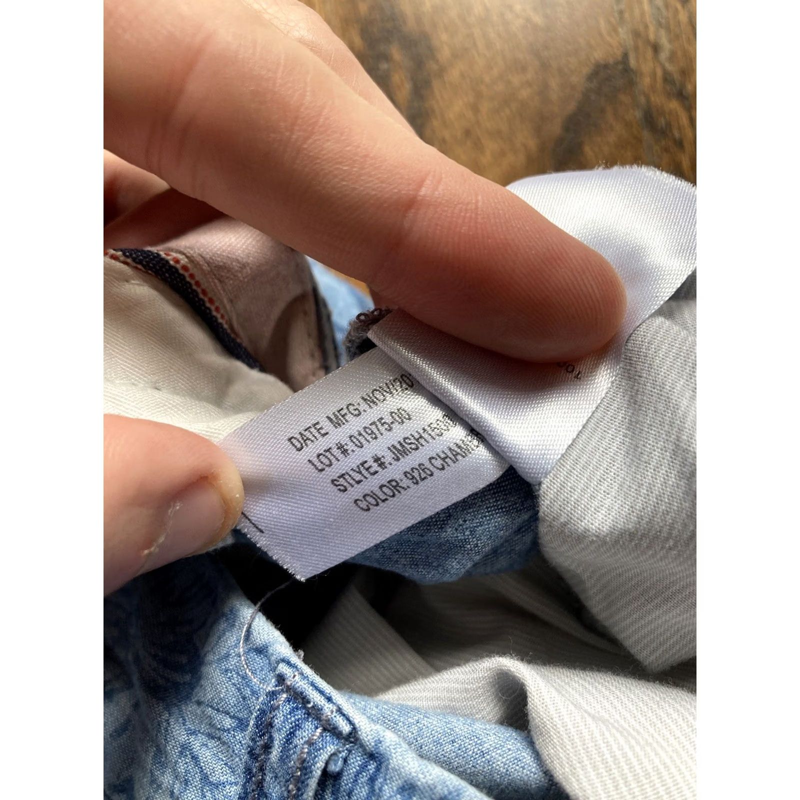 johnnie-O Johnnie-O Shorts Mens Size 32 AOP Runaway Frond Jacquard Blue Chambray Golf Shirt Size US 32 / EU 48 - 7 Thumbnail