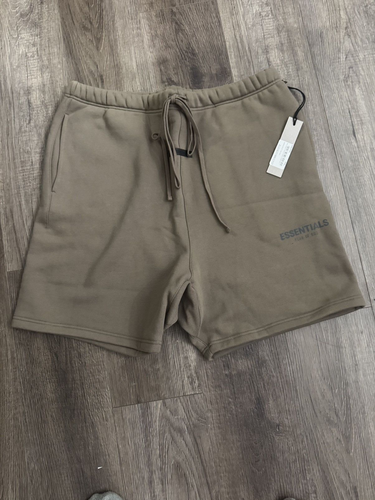 Fear of God ESSENTIALS Shorts