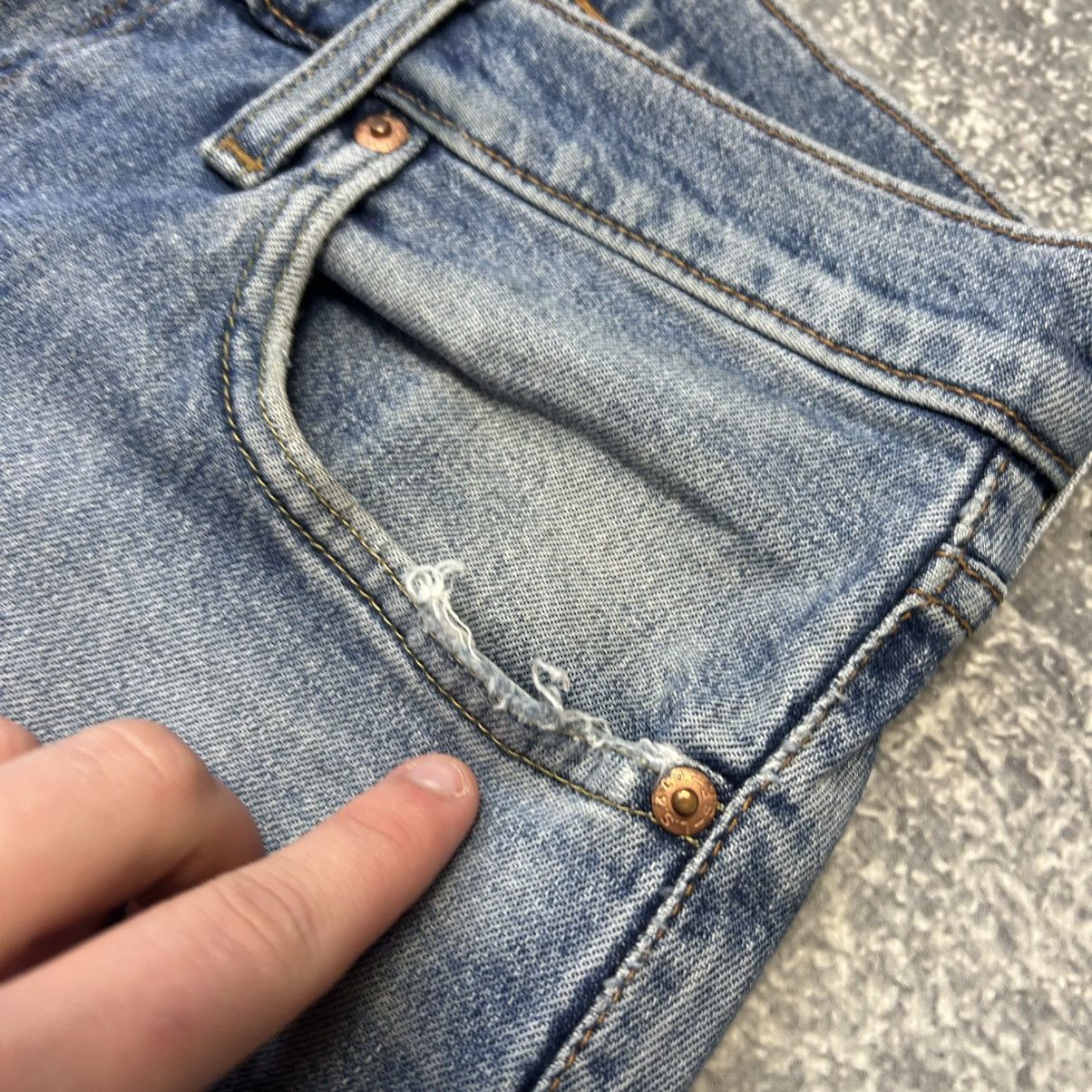 Levi's Vintage Levis 512 Blue denim Streetwear Jeans Size US 32 / EU 48 - 11 Thumbnail