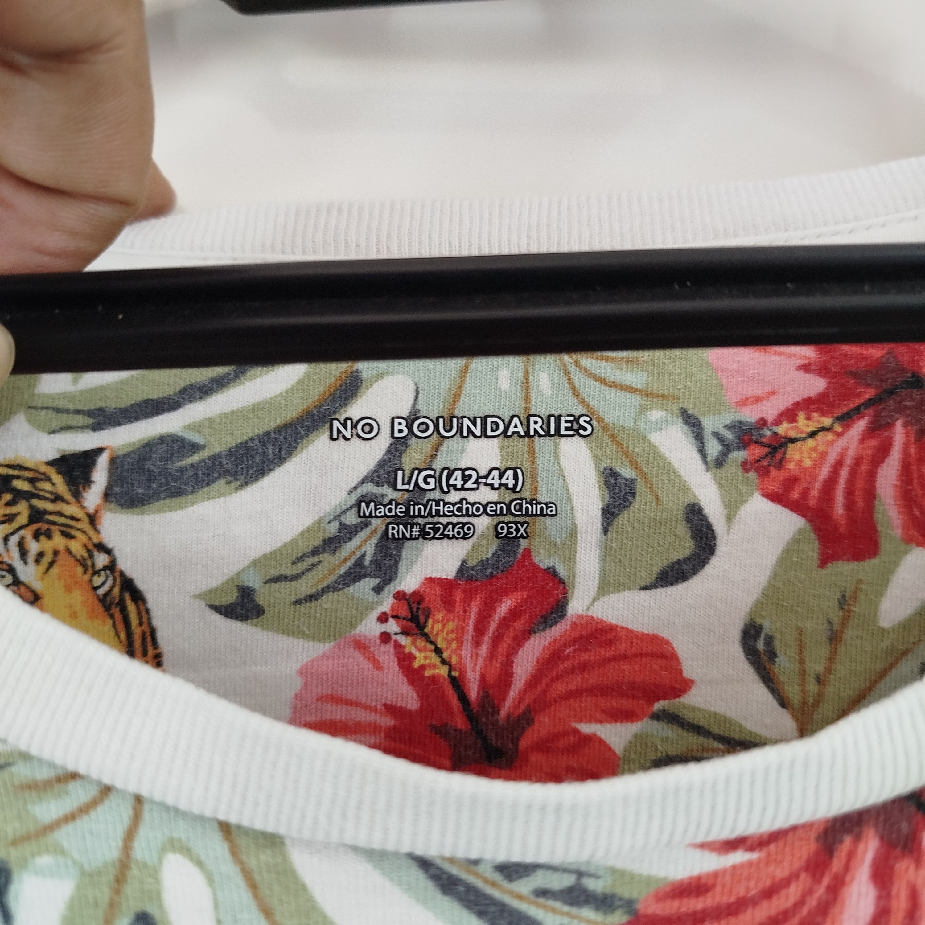 Designer × Japanese Brand No Boundaries Fullprint Tiger And Flower Size US L / EU 52-54 / 3 - 4 Thumbnail